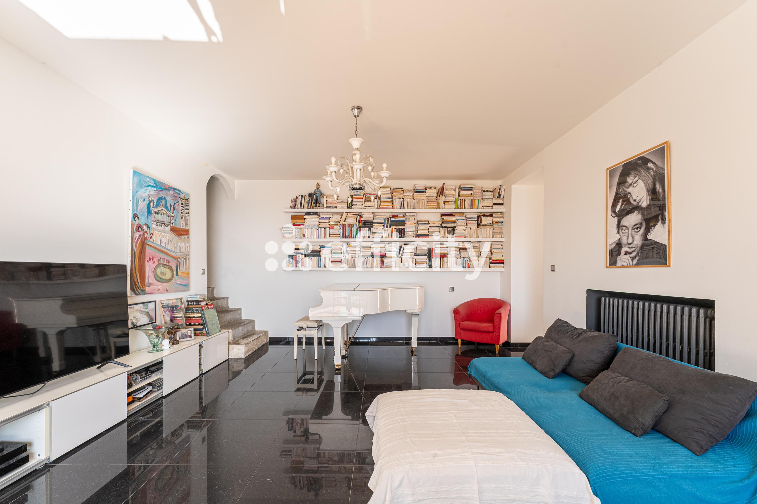 Achat immobilier Maison 5 pièces  140m2 à Marseille (13015) - Photo n°7