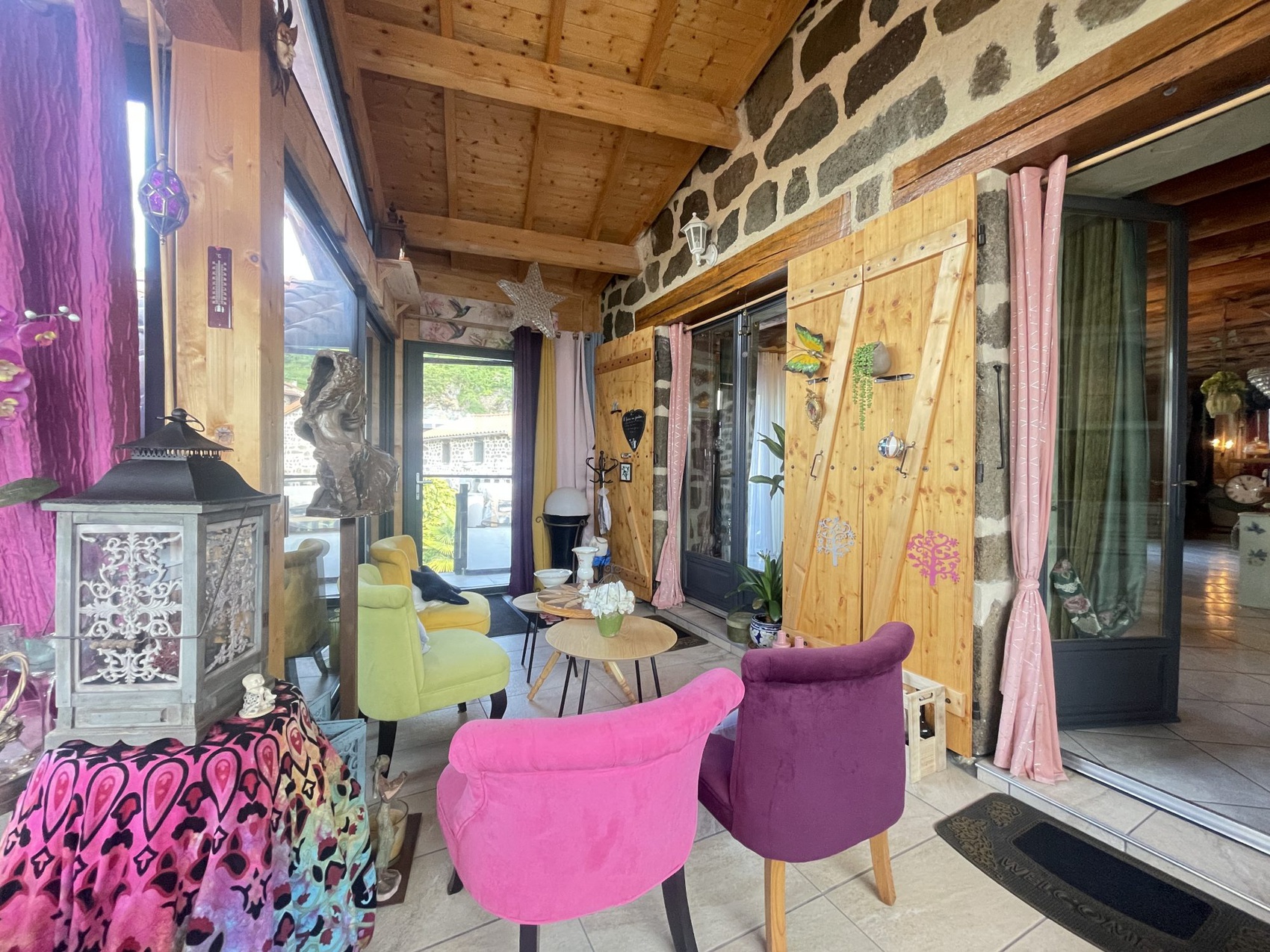 Achat immobilier Maison 10 pièces  270m2 à Polignac (43000) - Photo n°24