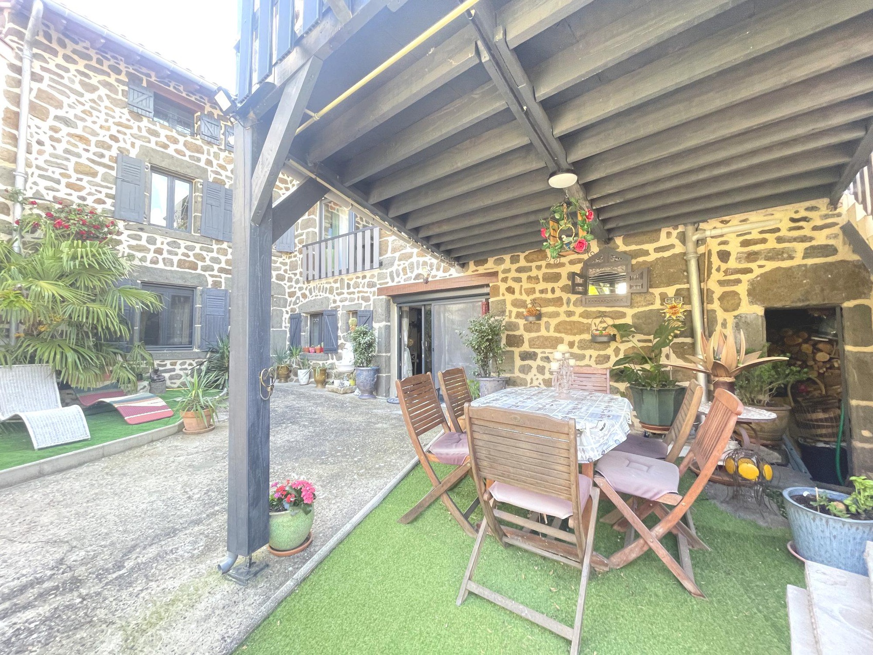Achat immobilier Maison 10 pièces  270m2 à Polignac (43000) - Photo n°6