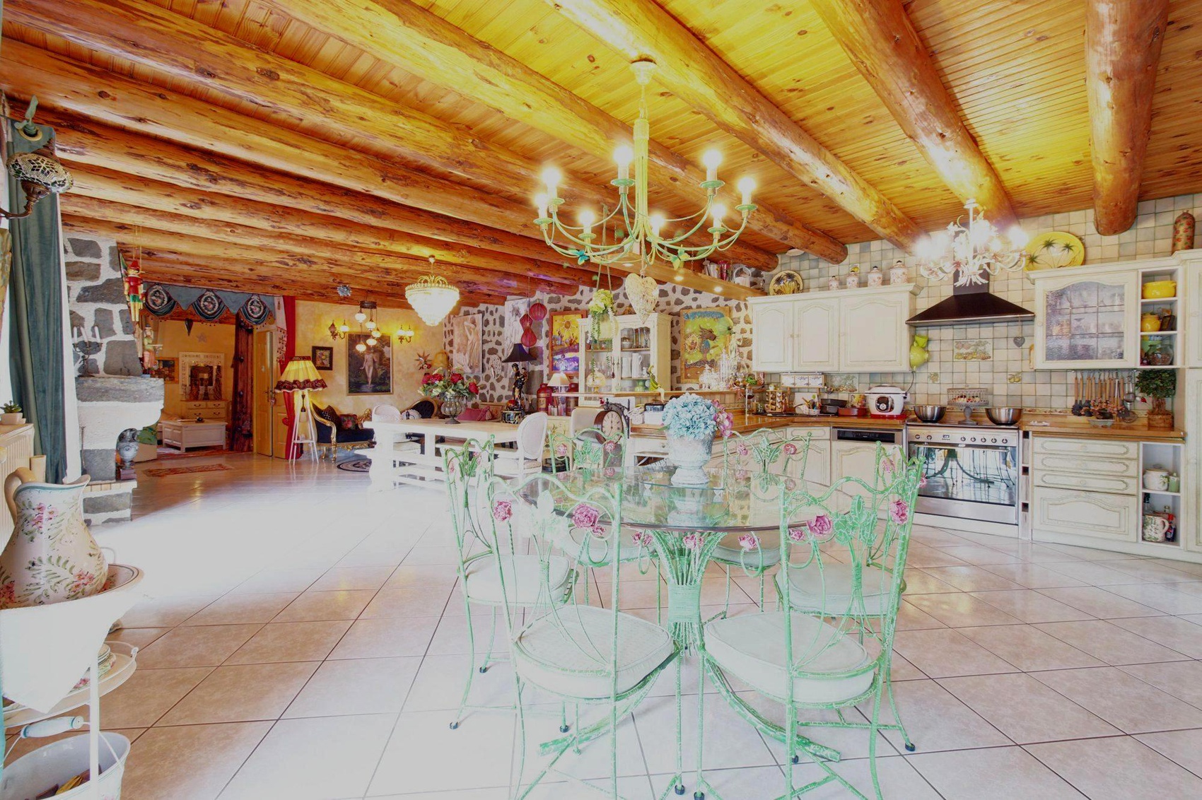 Achat immobilier Maison 10 pièces  270m2 à Polignac (43000) - Photo n°7