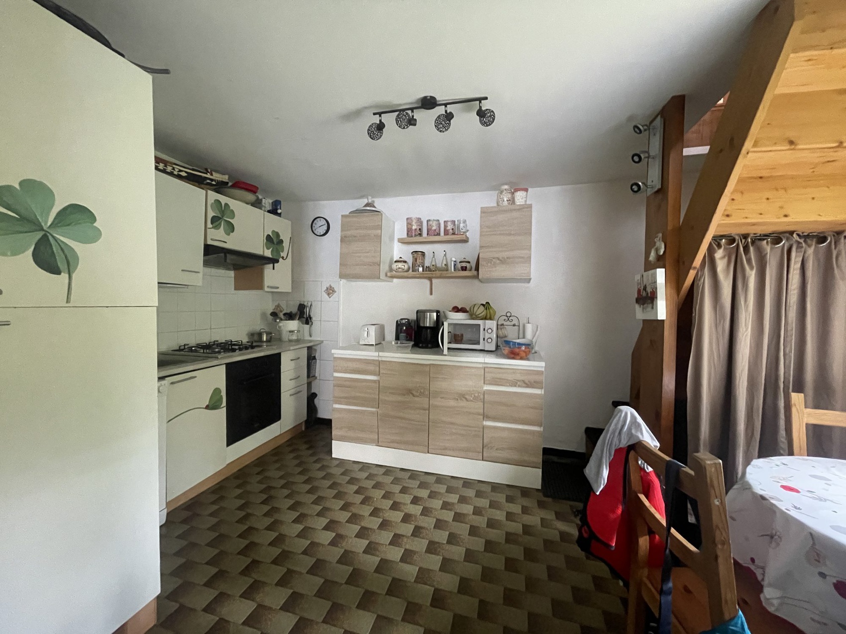 Achat immobilier Maison 10 pièces  270m2 à Polignac (43000) - Photo n°47