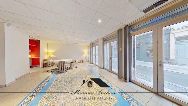 local commercial 2 pièces - 86m2 à Saint-Étienne (42100)