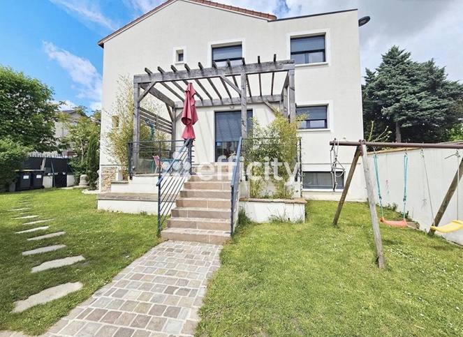 maison 6 pièces - 154m2 à Fontenay-sous-Bois (94120)