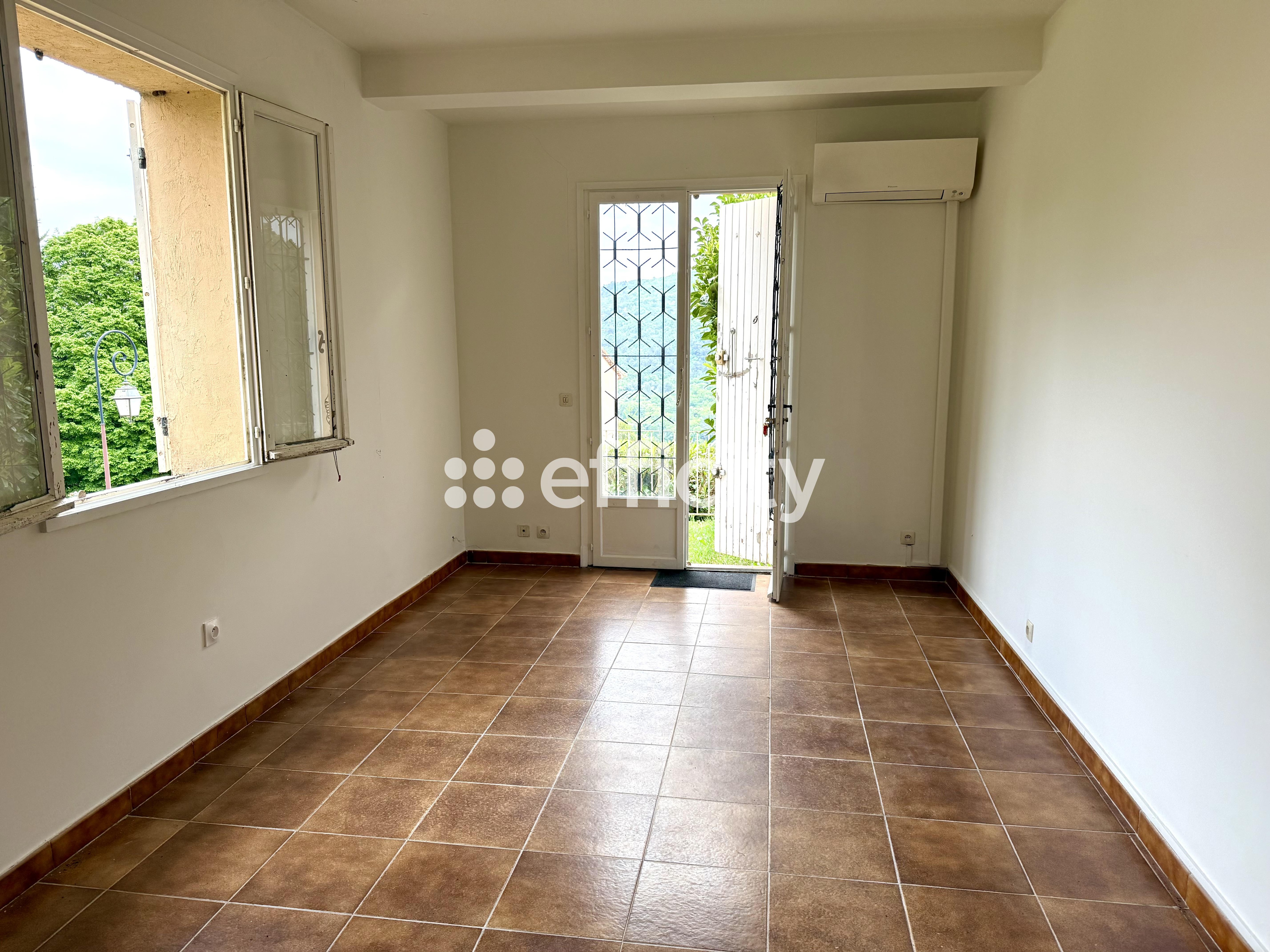 Achat immobilier Appartement 2 pièces  30m2 à Le Bar-sur-Loup (06620) - Photo n°6