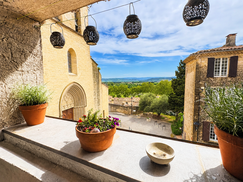 maison 4 pièces - 111m2 à Cucuron (84160)
