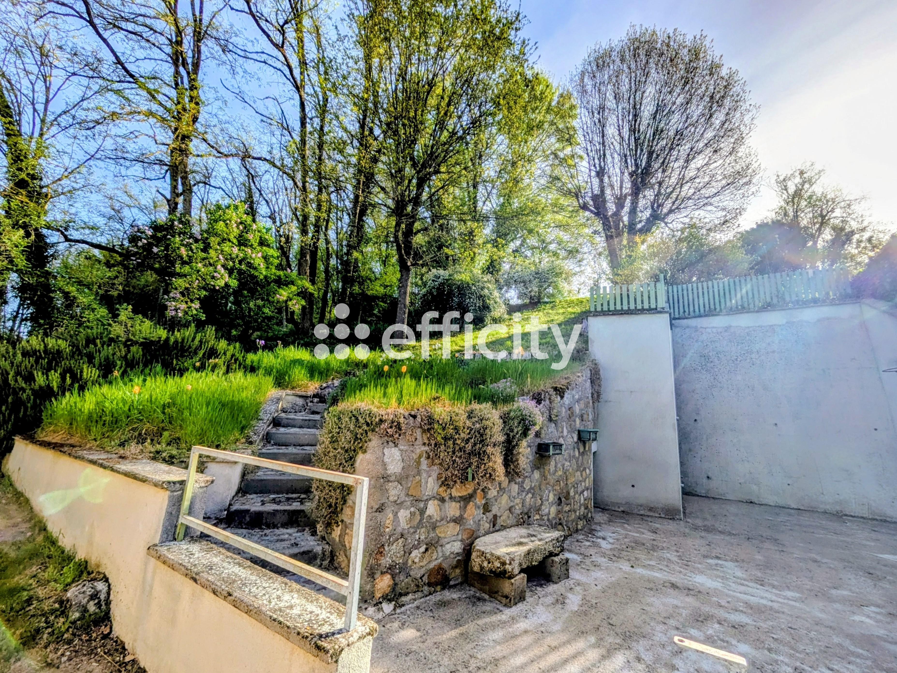 Maison 5 pièces 97 m² · à Villaines-les-Rochers · 97 m² · 149 900 €