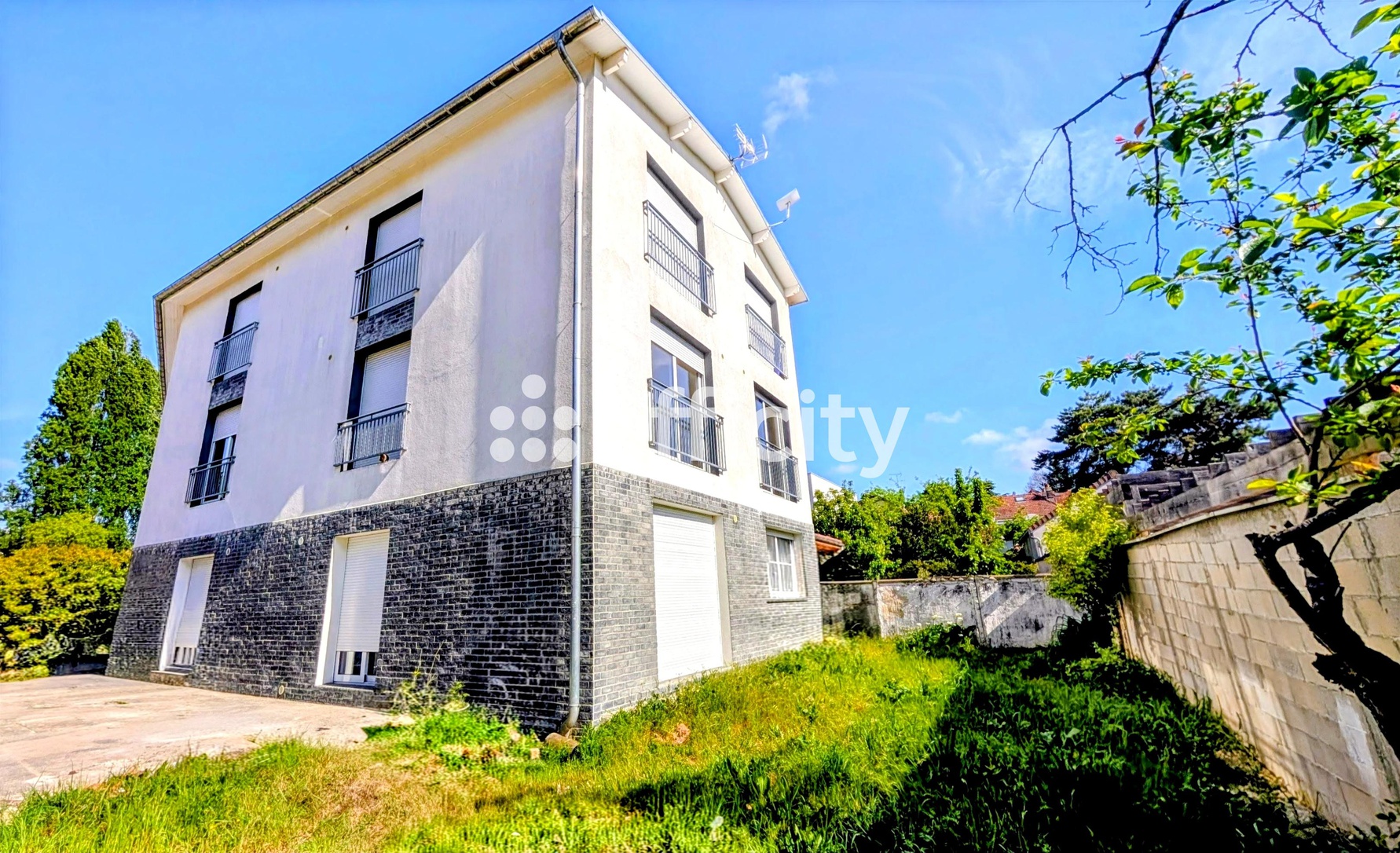 maison 15 pièces - 350m2 à Villiers-sur-Marne (94350)