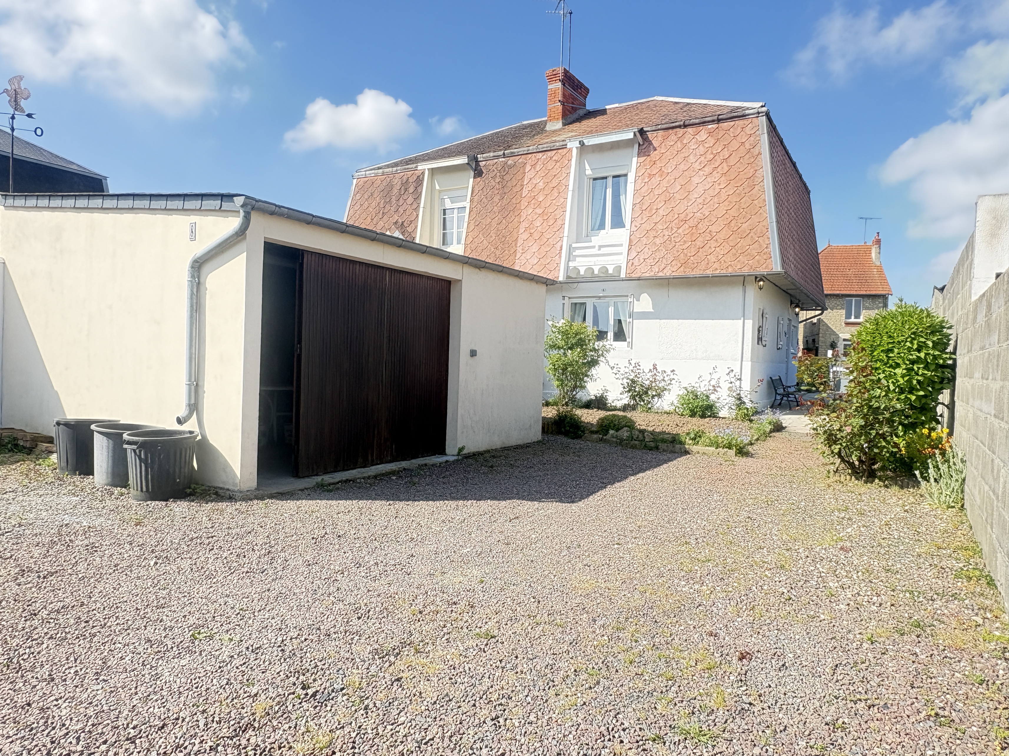 Achat immobilier Maison 3 pièces  65m2 à Isigny-sur-Mer (14230) - Photo n°1