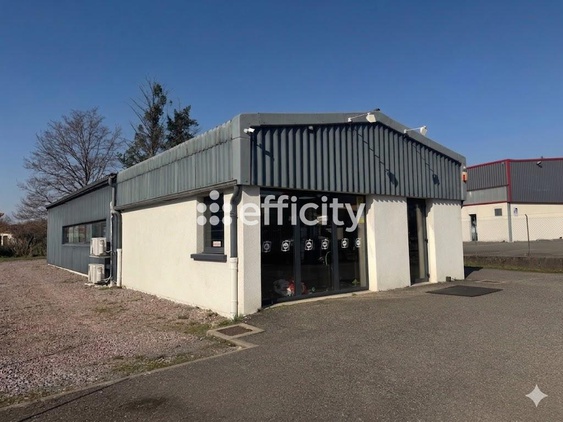 local-commercial 3 pièces - 165,0m2 à Thiers (63300)