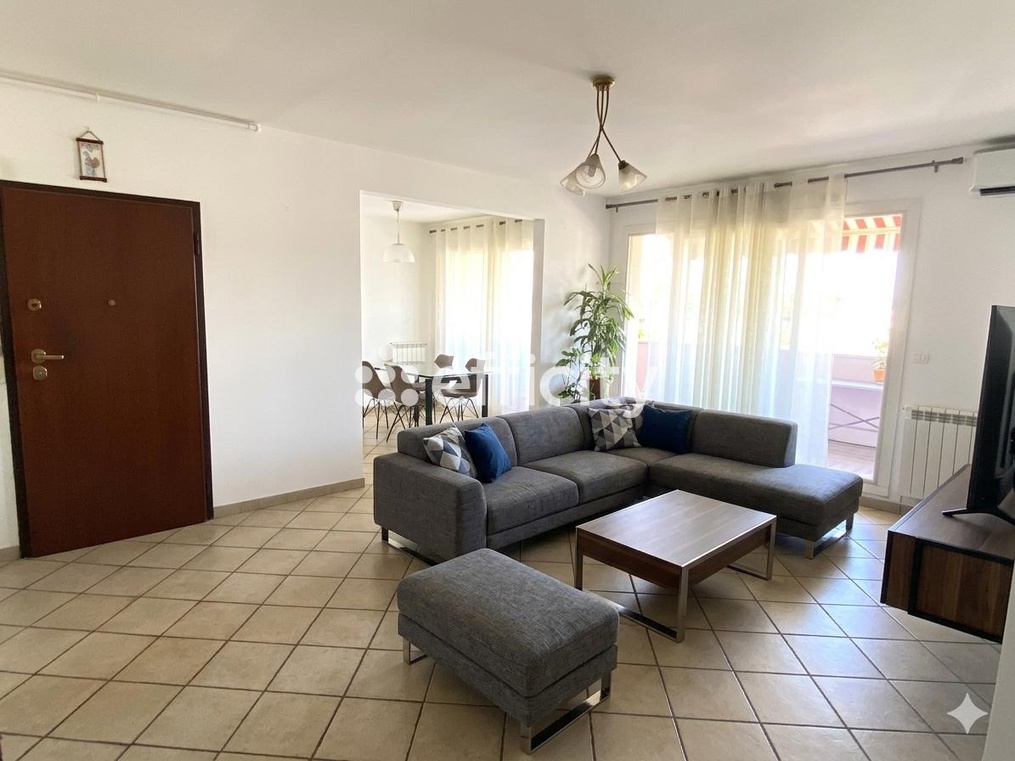 Achat immobilier Appartement 4 pièces  80m2 à Istres (13800) - Photo n°5