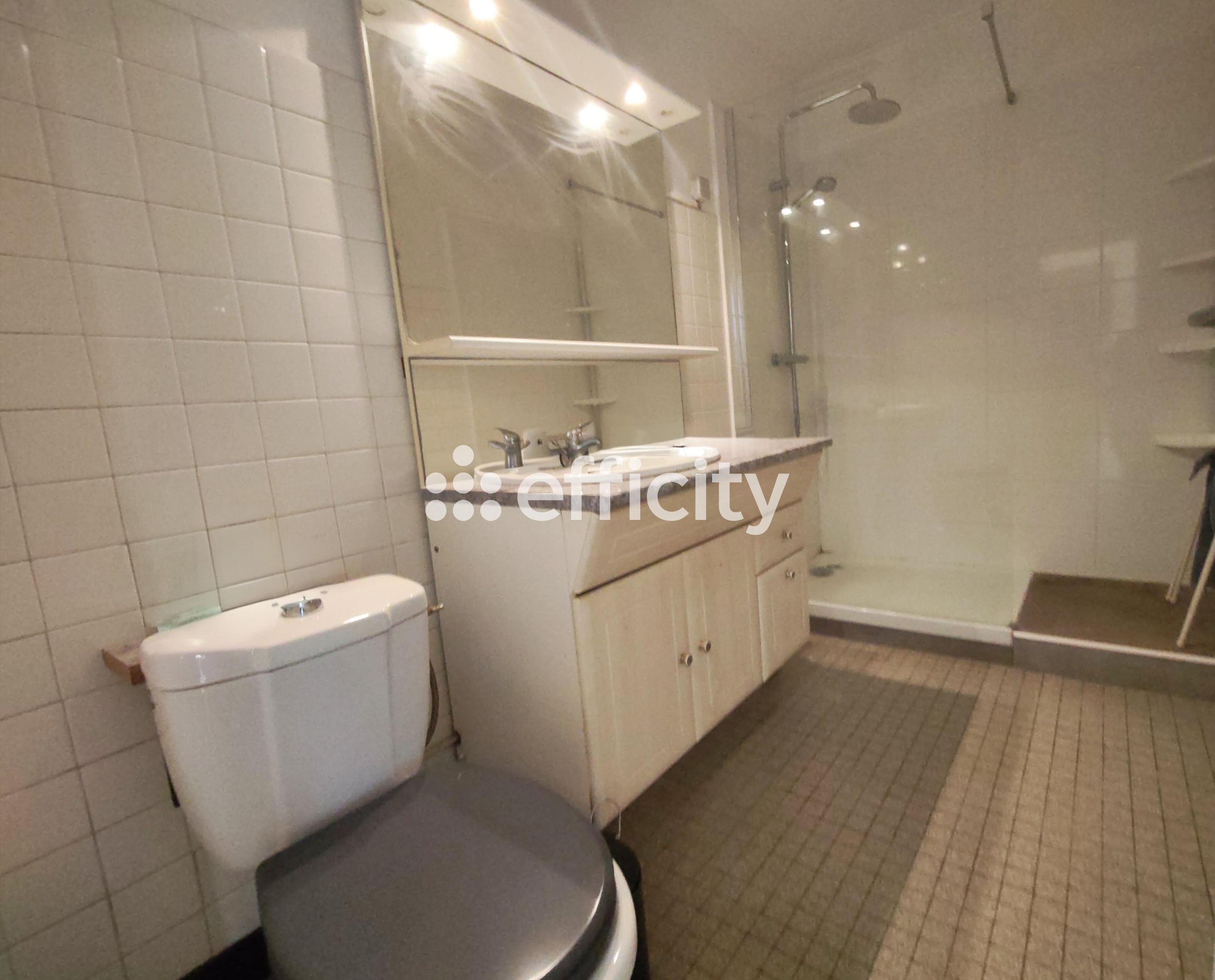 Achat immobilier Appartement 1 pièces  34m2 à Concarneau (29900) - Photo n°4