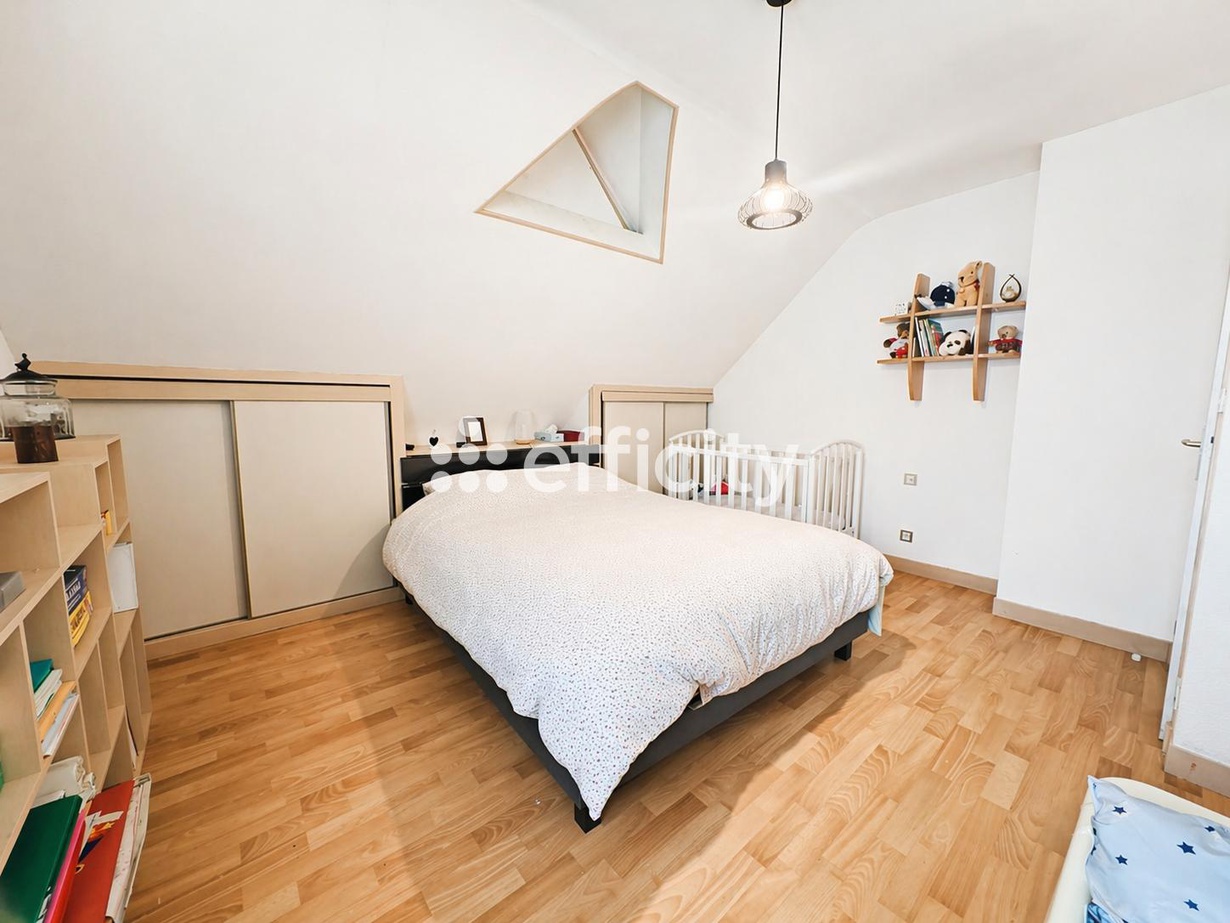 Achat immobilier Maison 8 pièces  164m2 à Saint-Genouph (37510) - Photo n°8