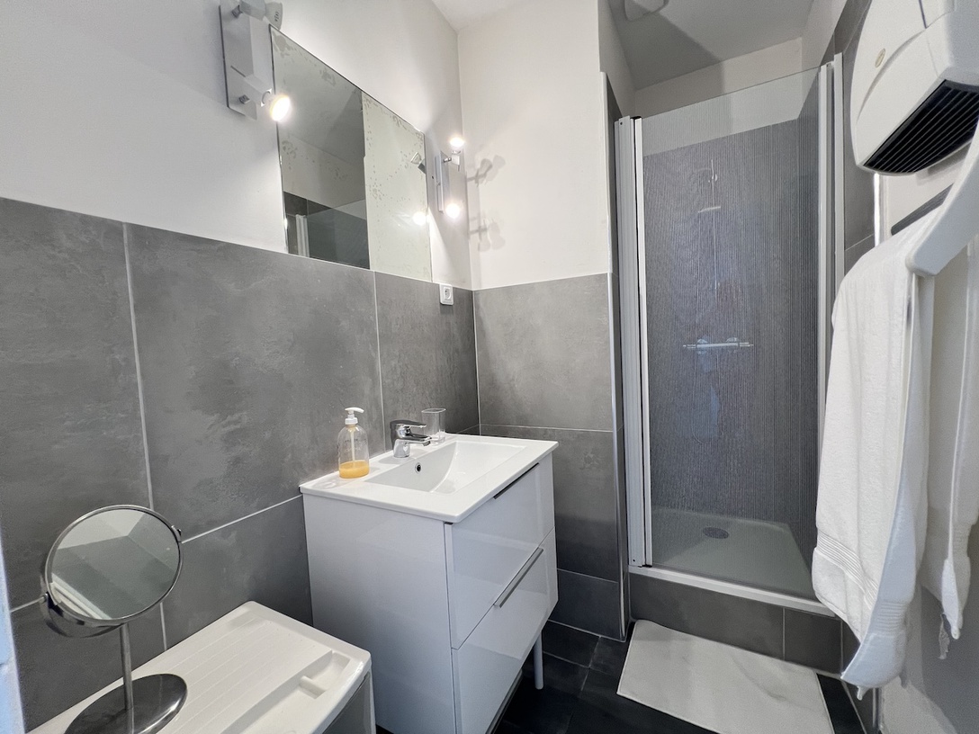 Achat immobilier Maison 7 pièces  140m2 à Aubagne (13400) - Photo n°16