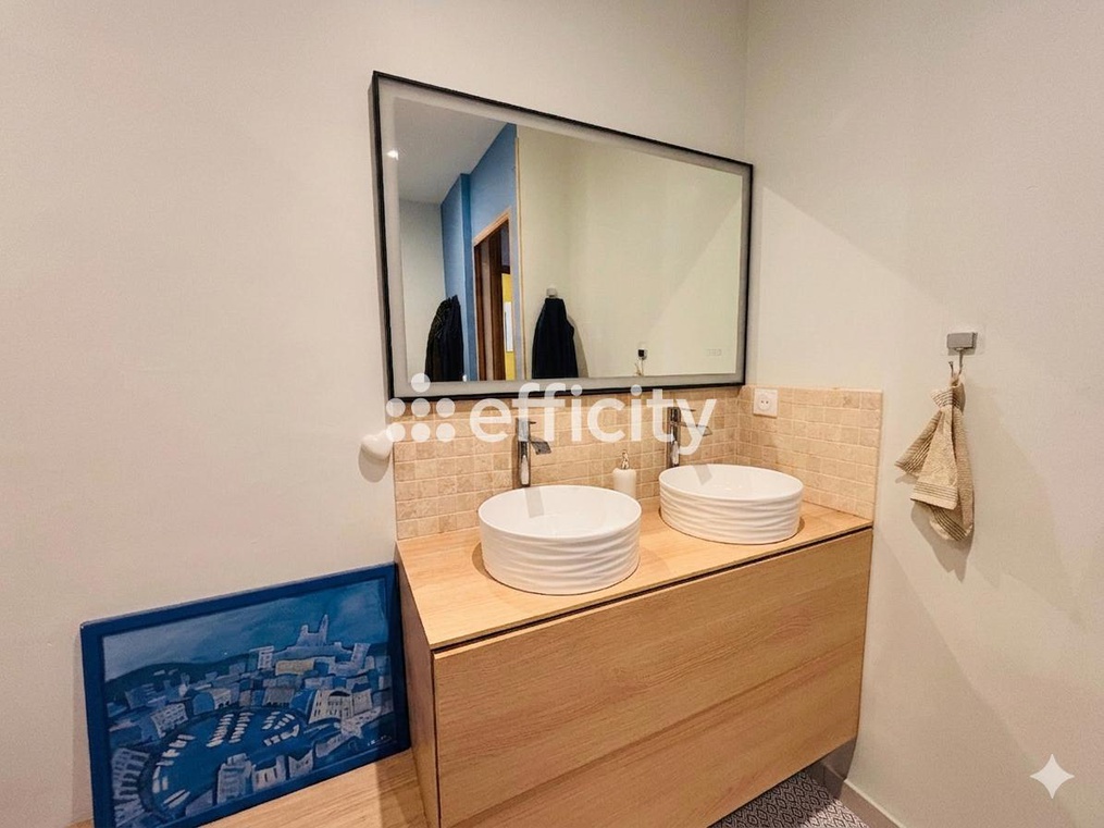 Achat immobilier Appartement 3 pièces  75m2 à Marseille (13005) - Photo n°8
