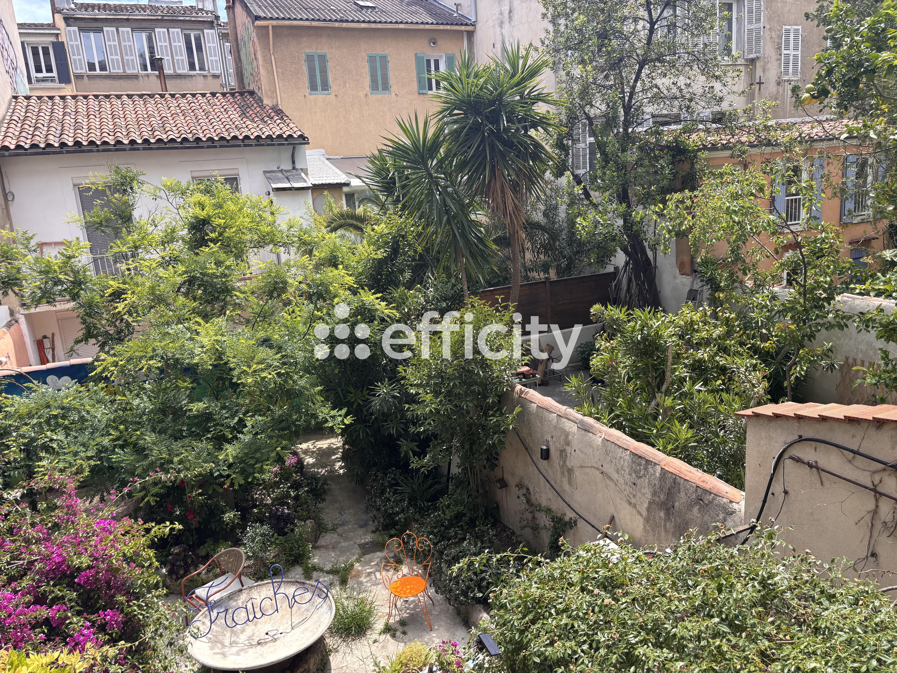 appartement 3 pièces - 75,0m2 à Marseille (13005)