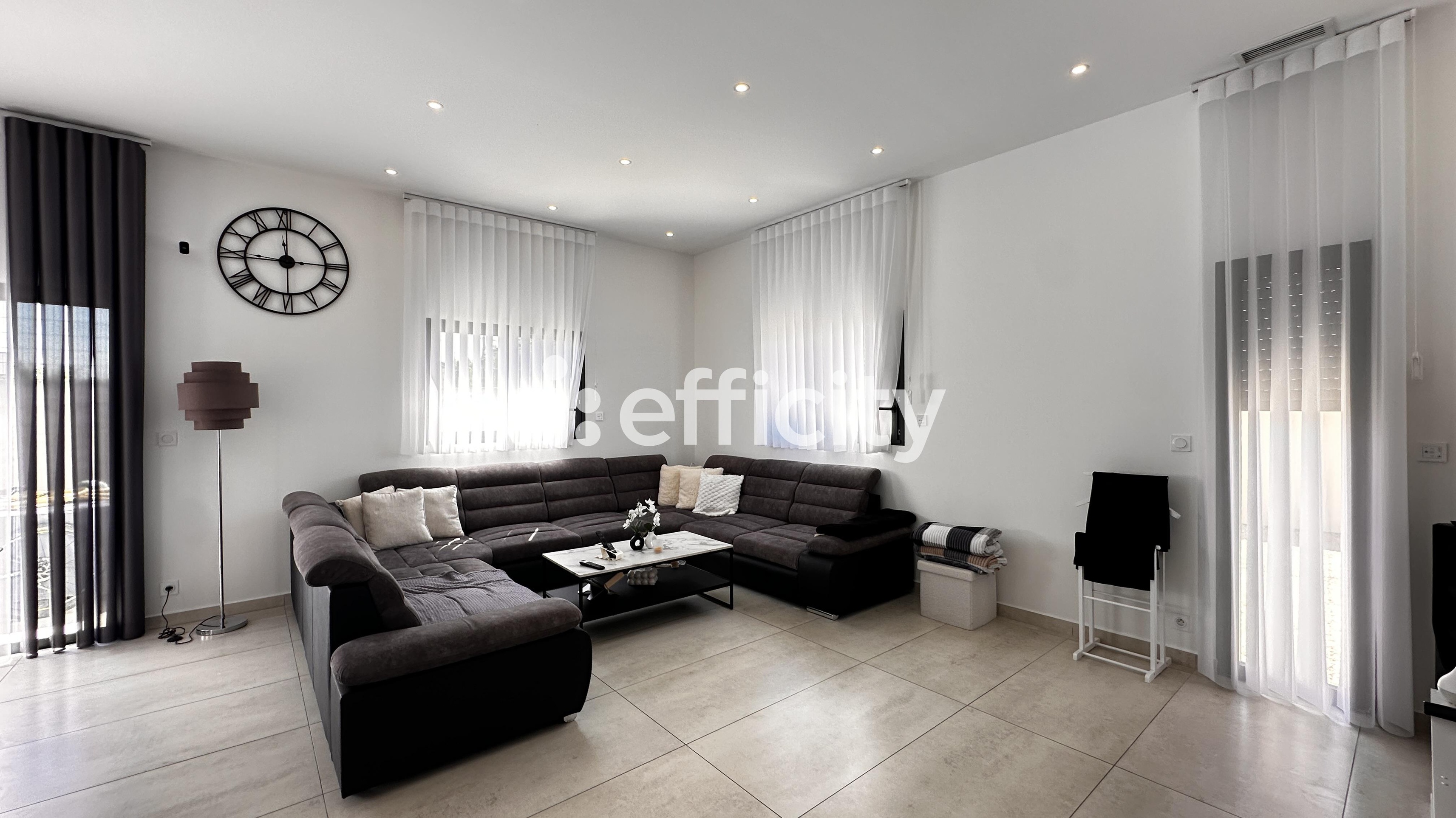 Achat immobilier Maison 5 pièces  135m2 à Pierrelatte (26700) - Photo n°4