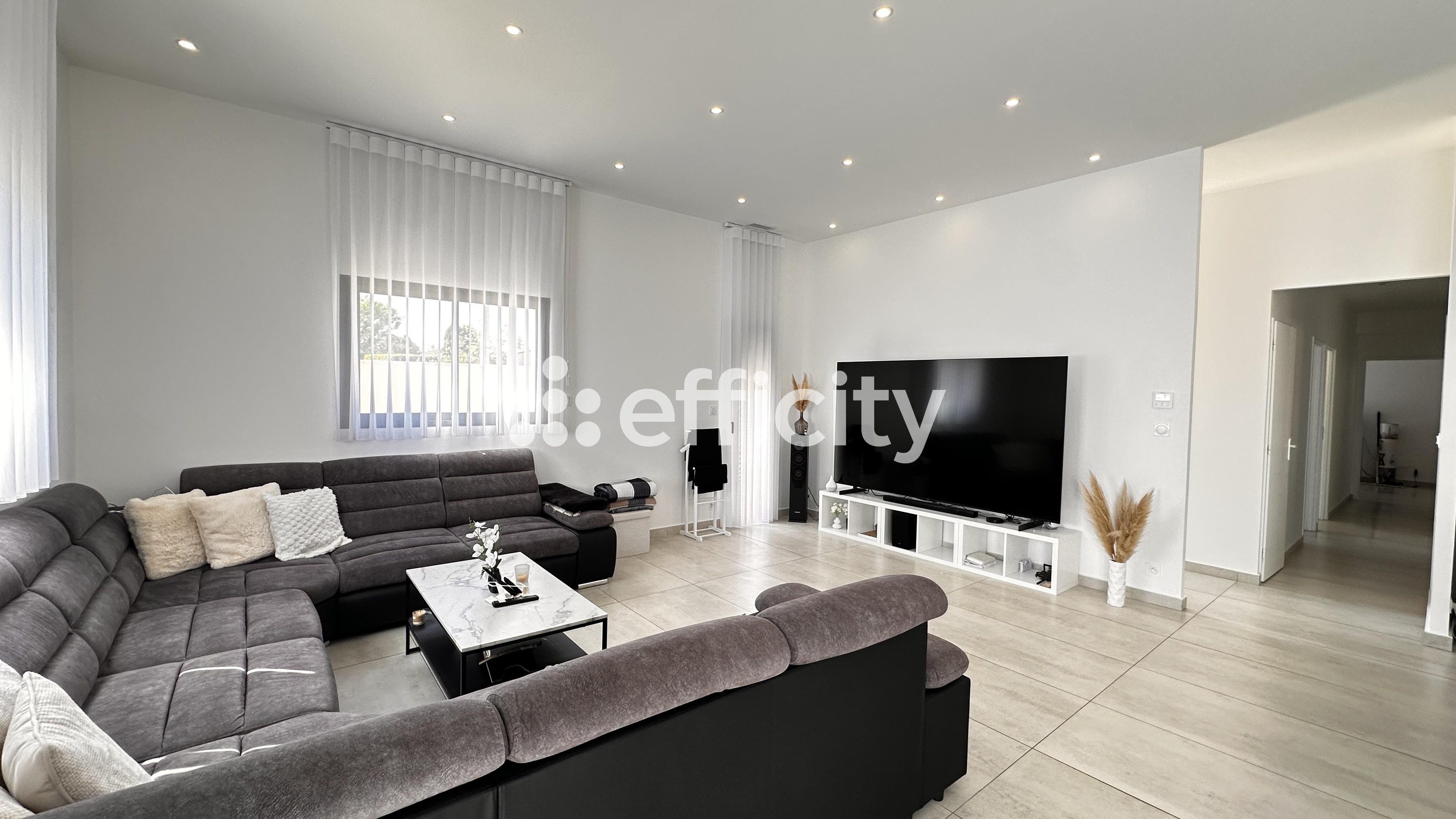 Achat immobilier Maison 5 pièces  135m2 à Pierrelatte (26700) - Photo n°6