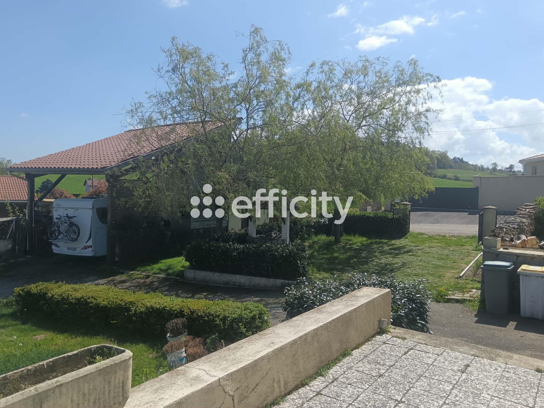 Achat immobilier Maison 10 pièces  227m2 à Chambles (42170) - Photo n°13