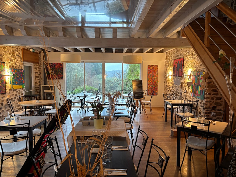 local-commercial 8 pièces - 250,0m2 à Saint-Yrieix-la-Perche (87500)