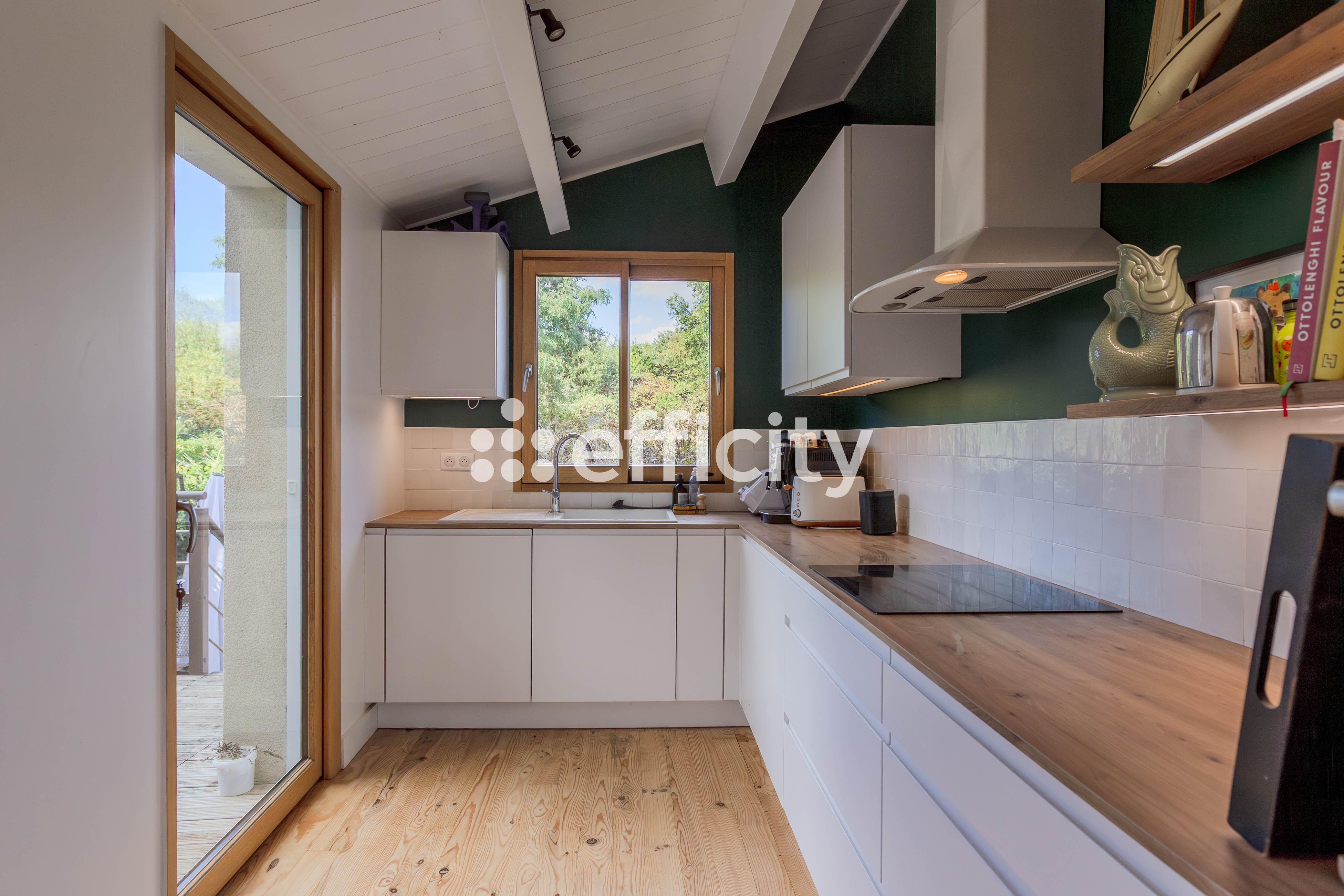 Achat immobilier Maison 7 pièces  196m2 à La Rochelle (17000) - Photo n°10