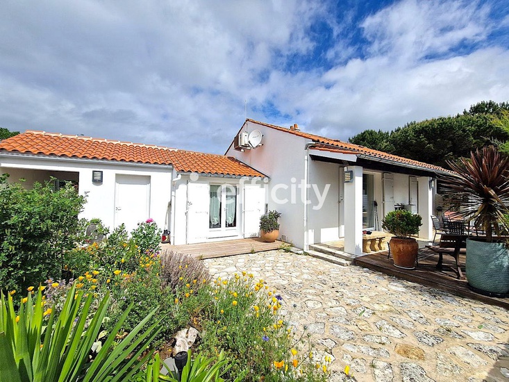 maison 5 pièces - 105,0m2 à Saint-Pierre-d'Oléron (17310)