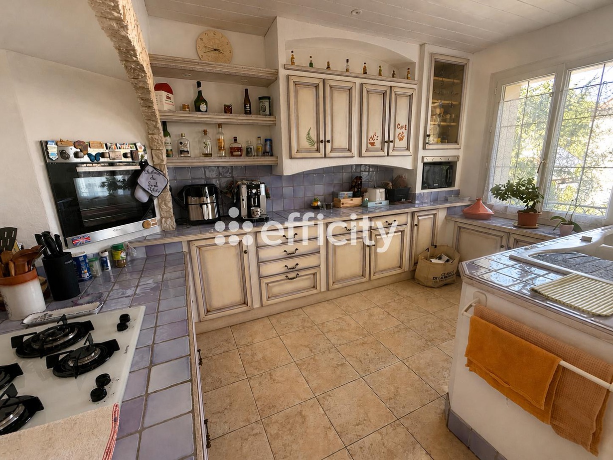 Achat immobilier Maison 6 pièces  150m2 à Plan-de-Cuques (13380) - Photo n°4