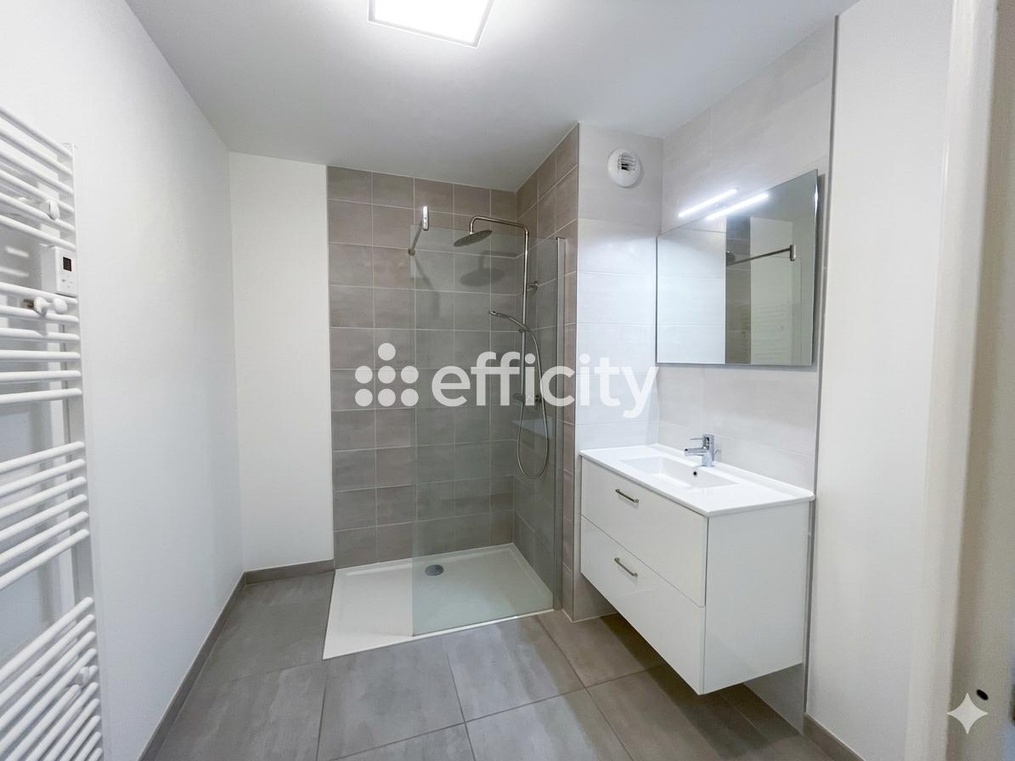 Achat immobilier Appartement 4 pièces  81m2 à Clermont-Ferrand (63000) - Photo n°12
