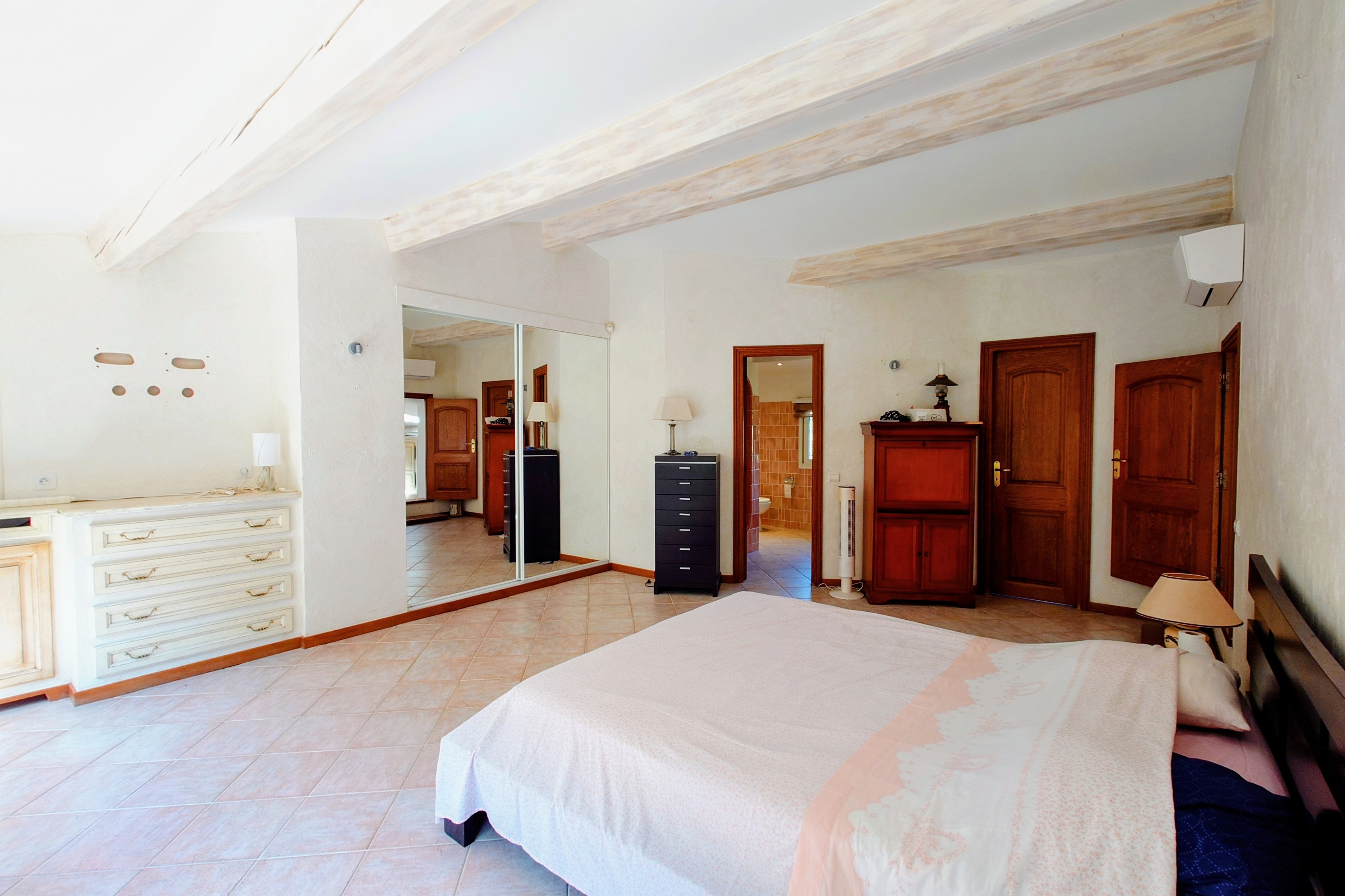 Achat immobilier Maison 11 pièces  660m2 à Biot (06410) - Photo n°10