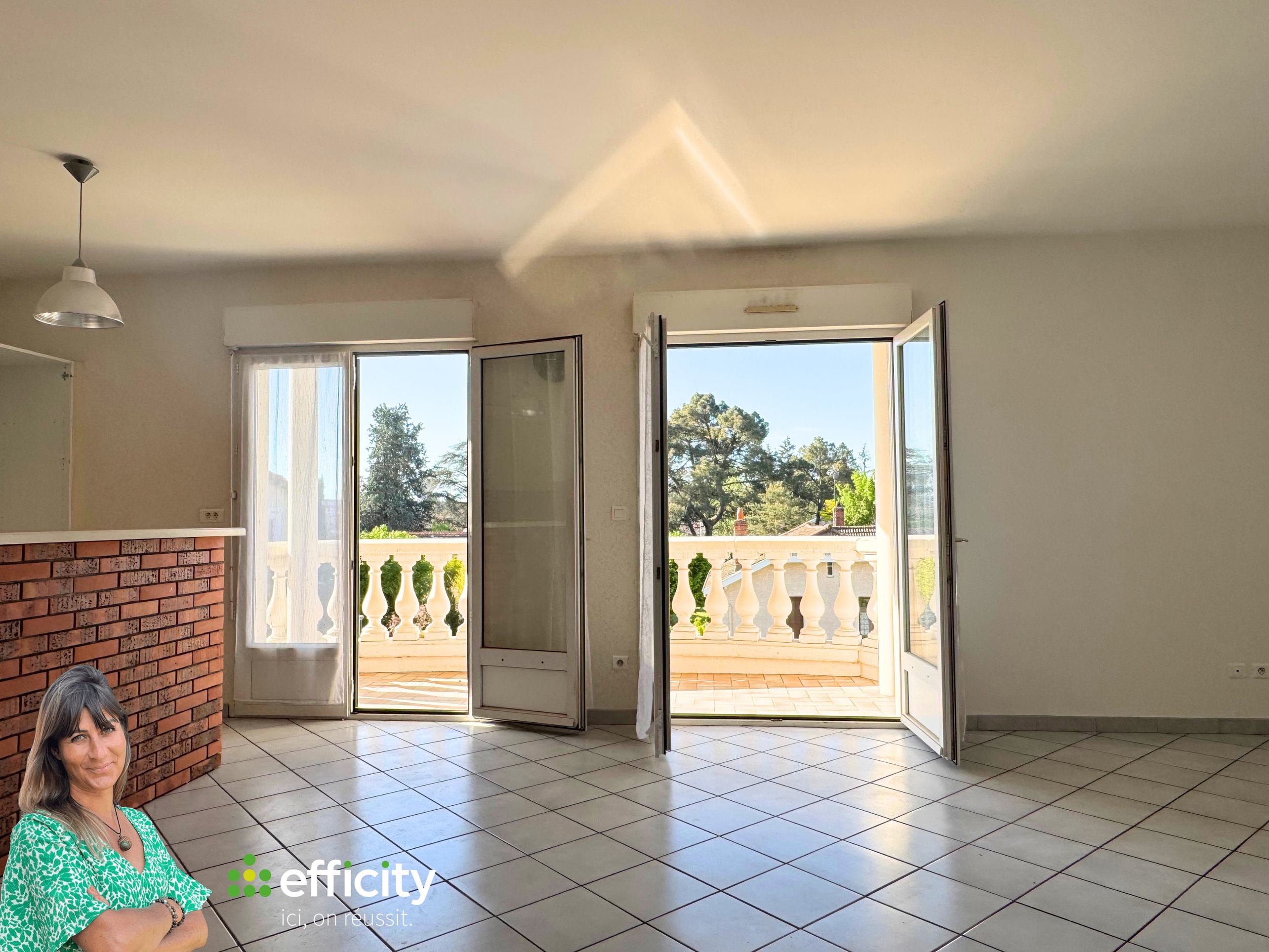 Achat immobilier Appartement 2 pièces  54m2 à Feurs (42110) - Photo n°4