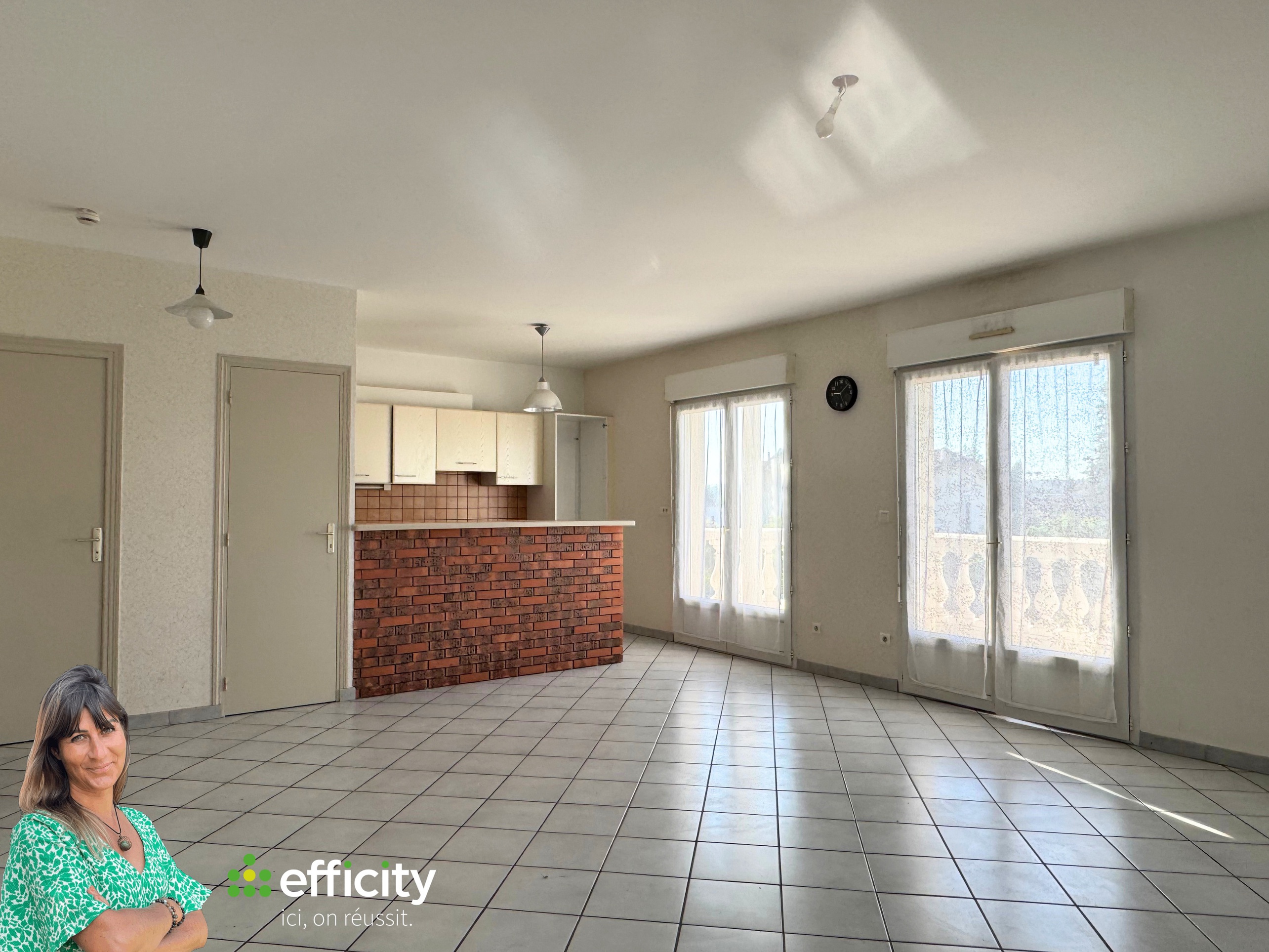 Achat immobilier Appartement 2 pièces  54m2 à Feurs (42110) - Photo n°5