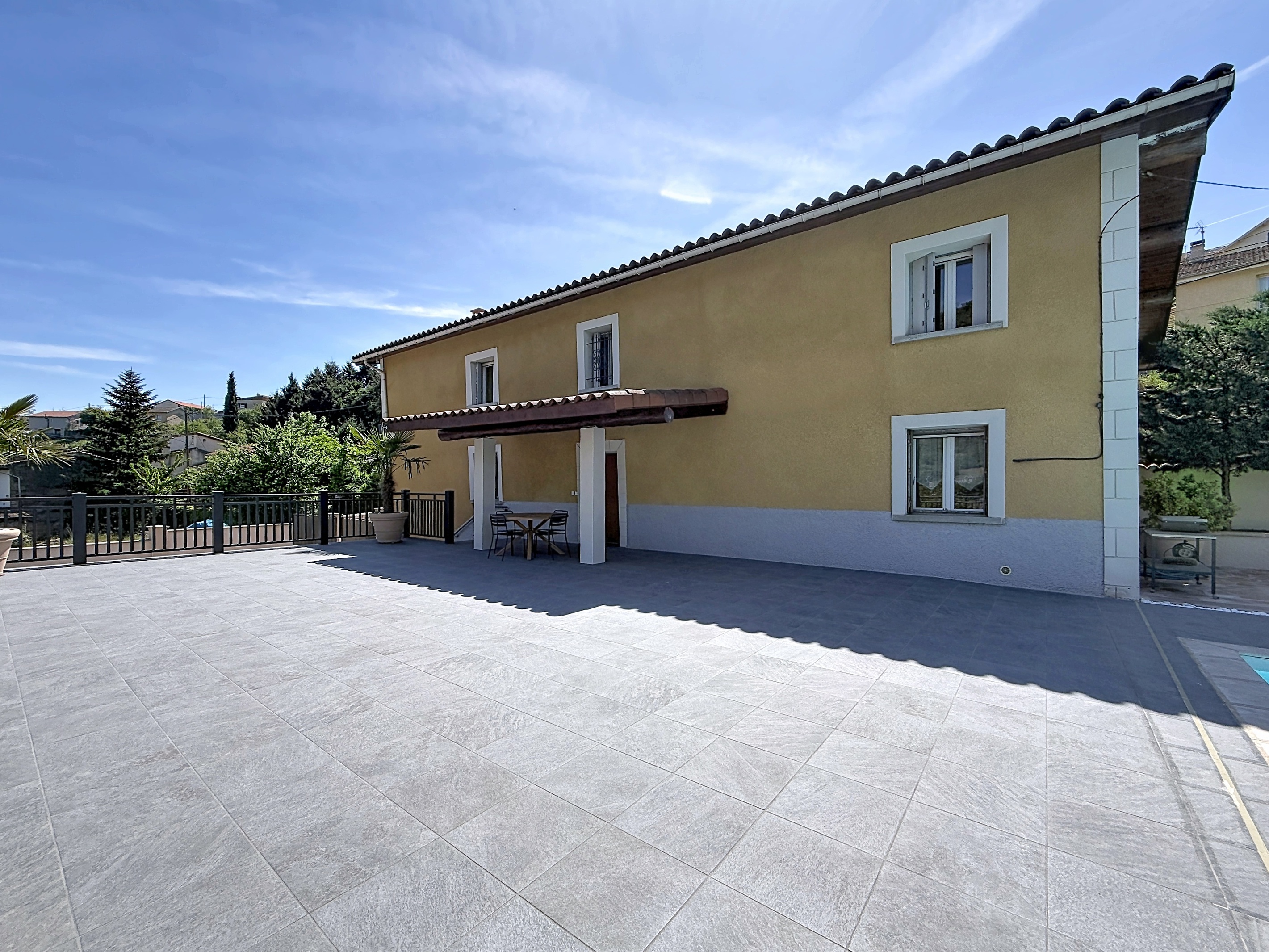 Achat immobilier Maison 4 pièces  135m2 à Genilac (42800) - Photo n°6