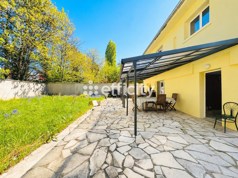 maison 8 pièces - 190m2 à Créteil (94000)