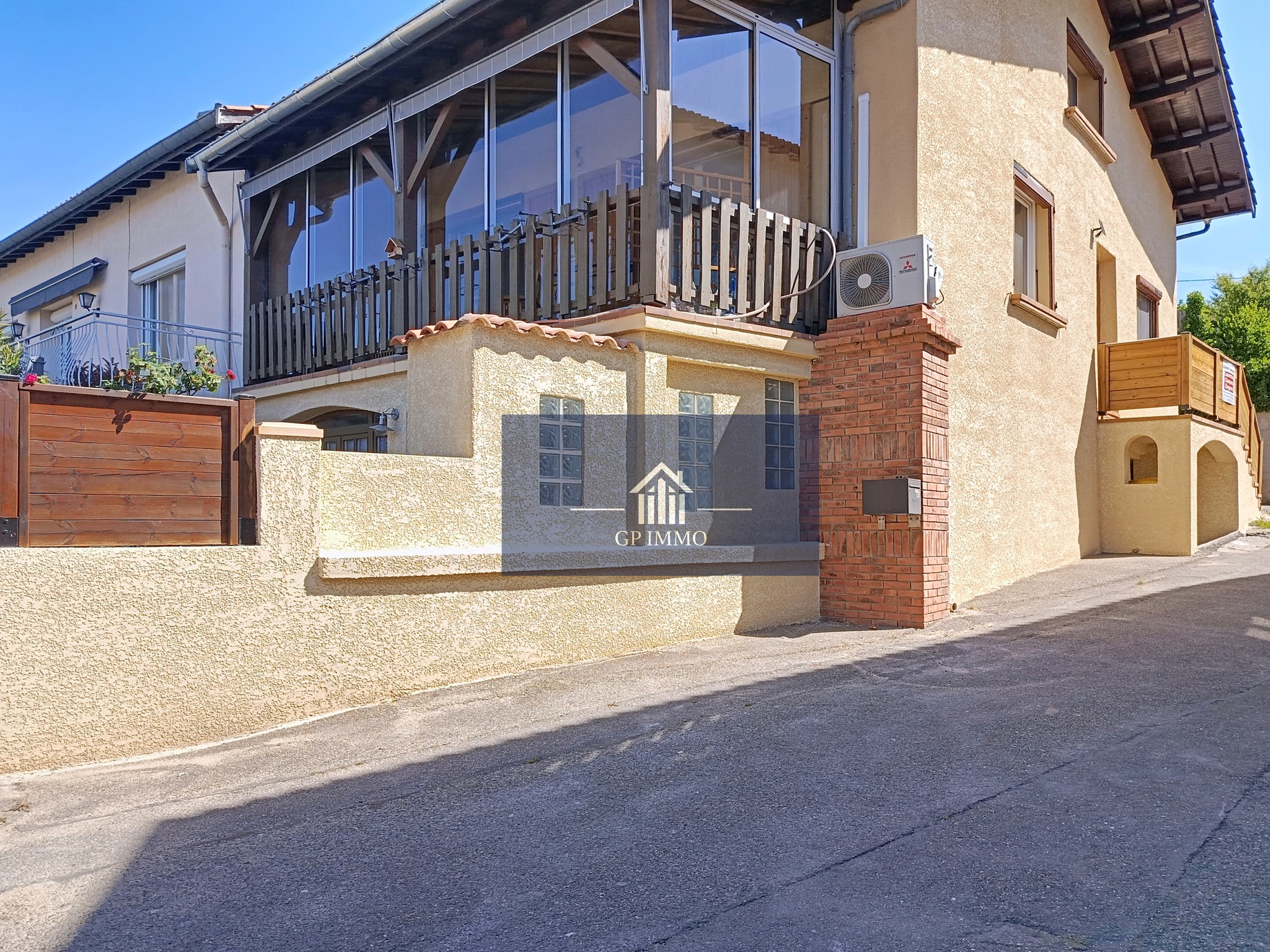 maison 7 pièces - 220m2 à Saint-Clair-du-Rhône (38370)