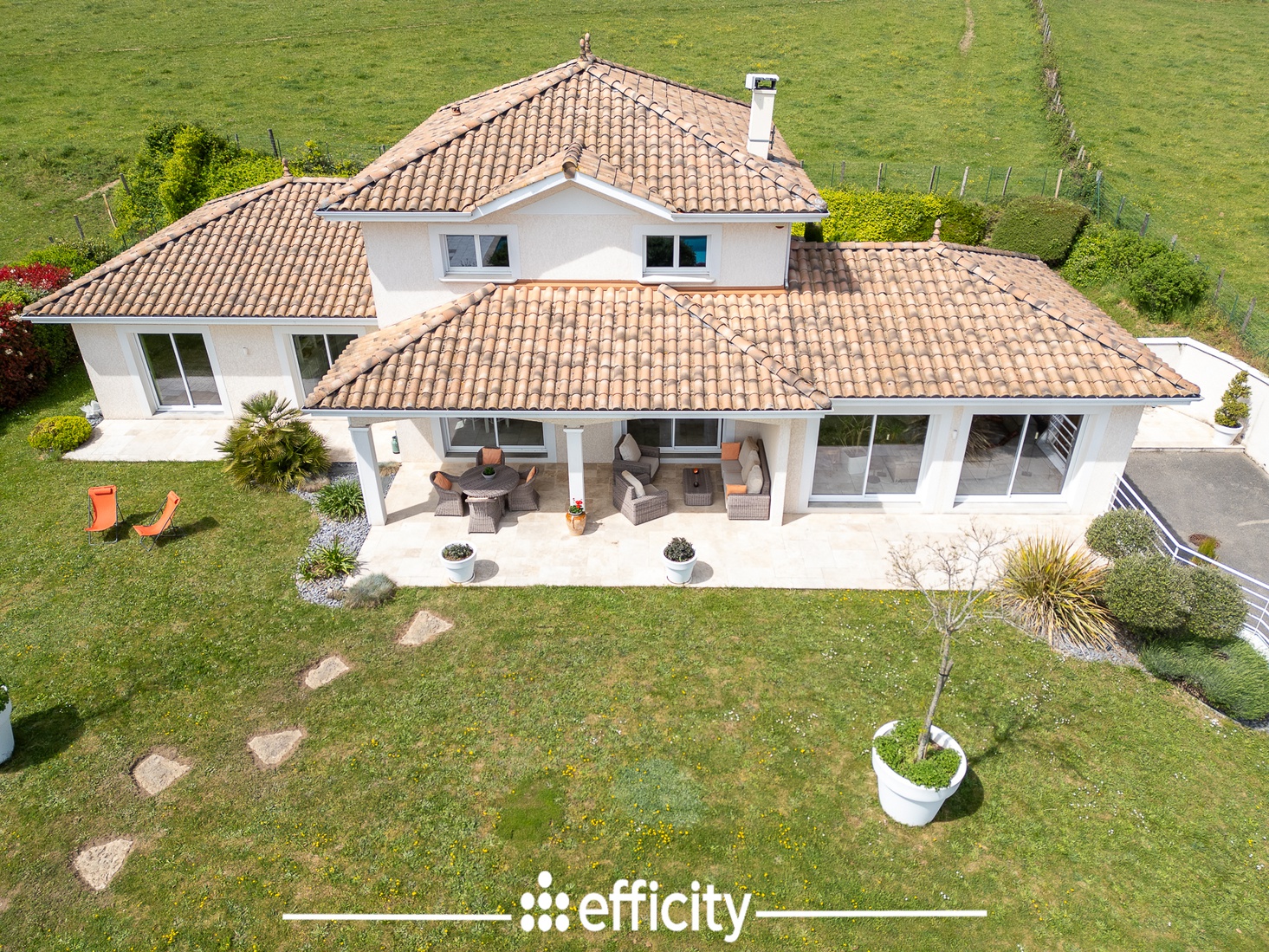Achat immobilier Maison 6 pièces  233m2 à Bourgoin-Jallieu (38300) - Photo n°5