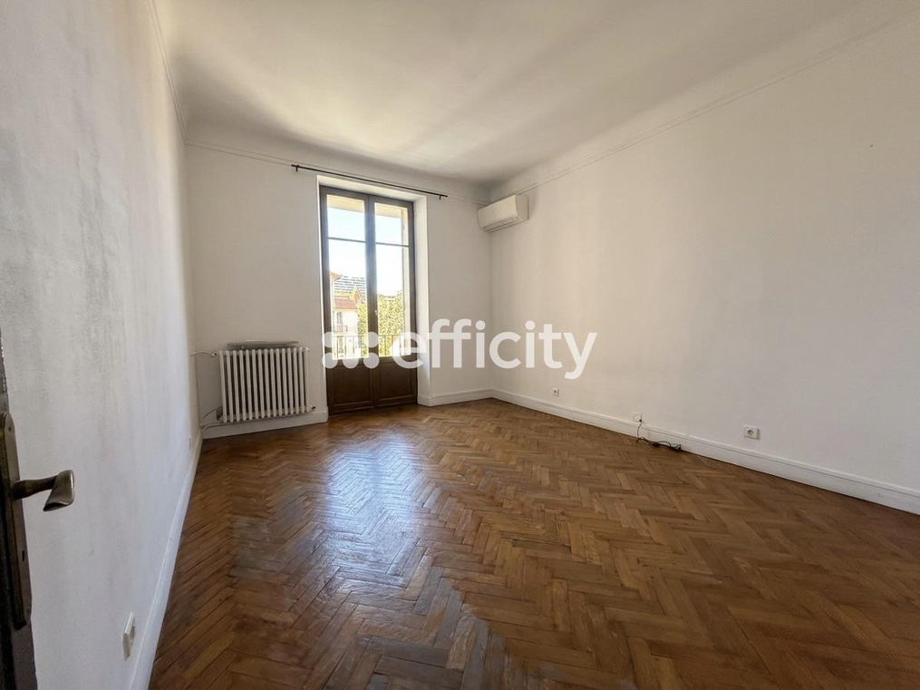 Achat immobilier Appartement 4 pièces  100m2 à Marseille (13008) - Photo n°5