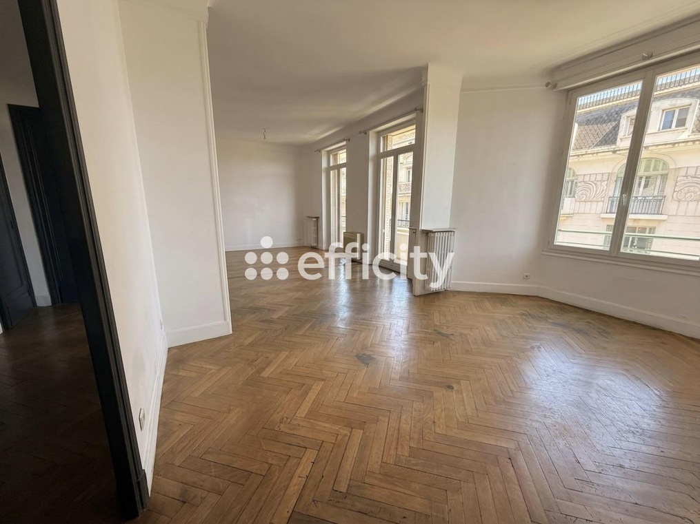 Achat immobilier Appartement 4 pièces  100m2 à Marseille (13008) - Photo n°6