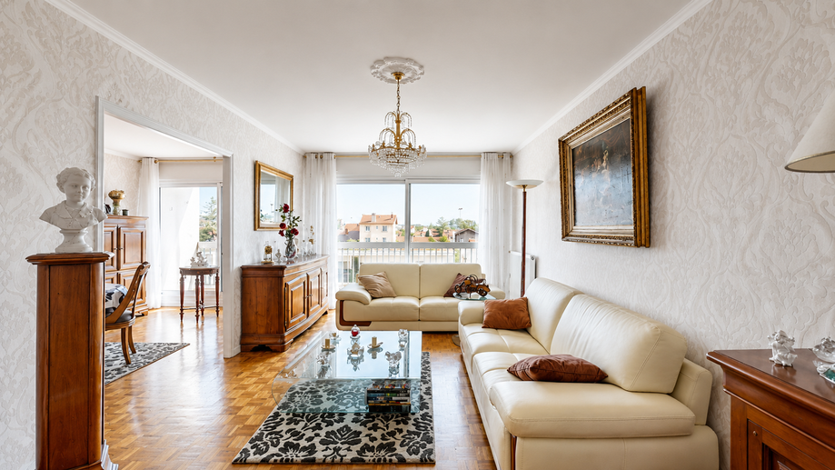 appartement 3 pièces - 96m2 à Lyon (69008)