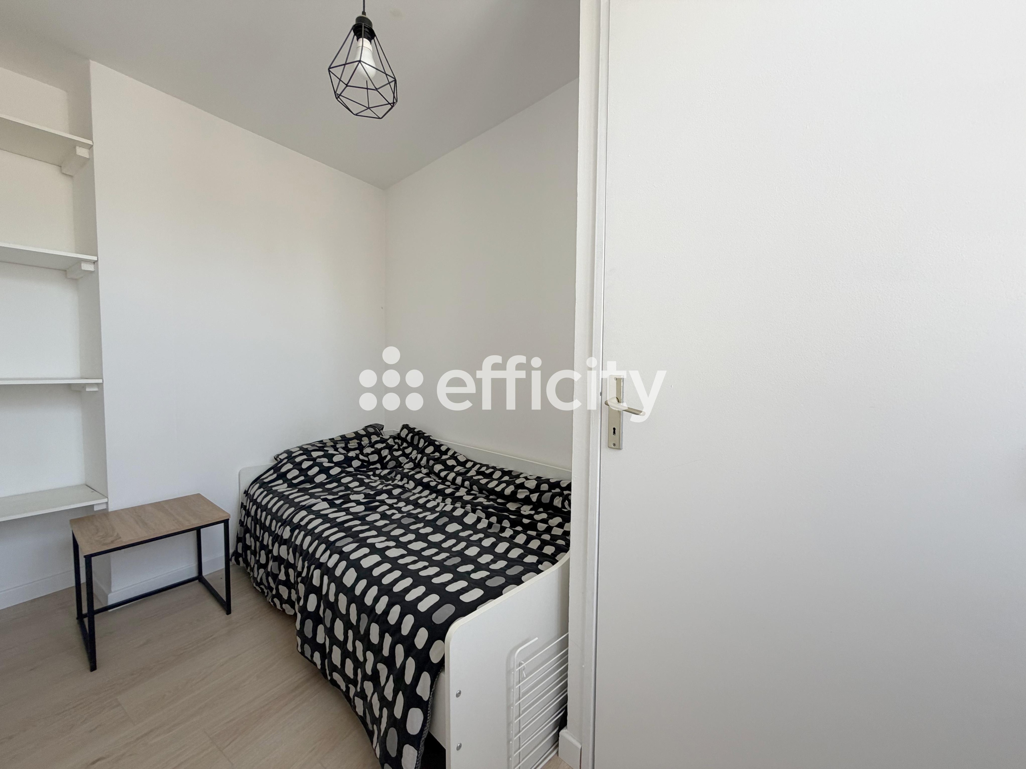 Achat immobilier Appartement 2 pièces  28m2 à Digne-les-Bains (04000) - Photo n°6