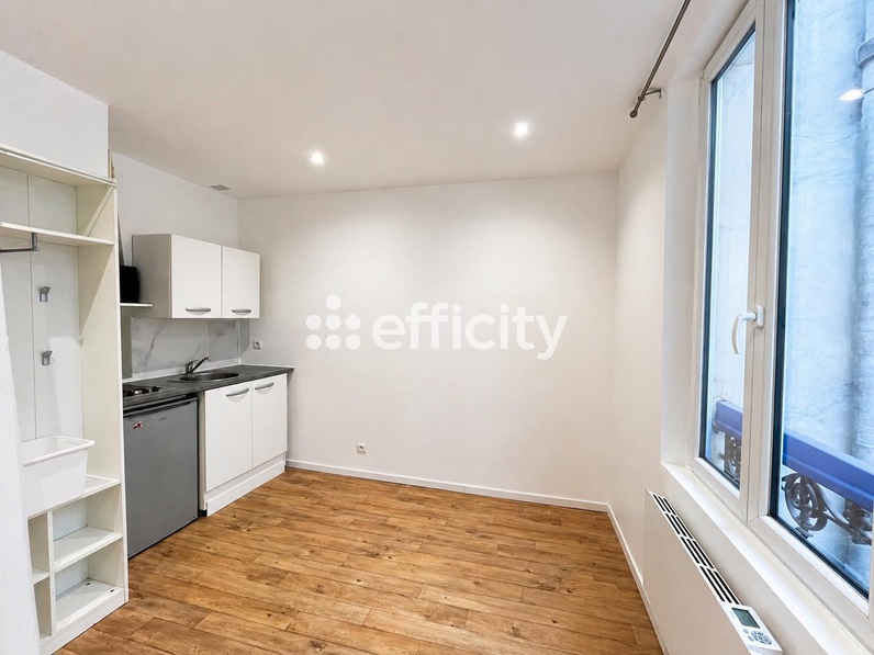 appartement 1 pièces - 12,0m2 à Paris (75011)