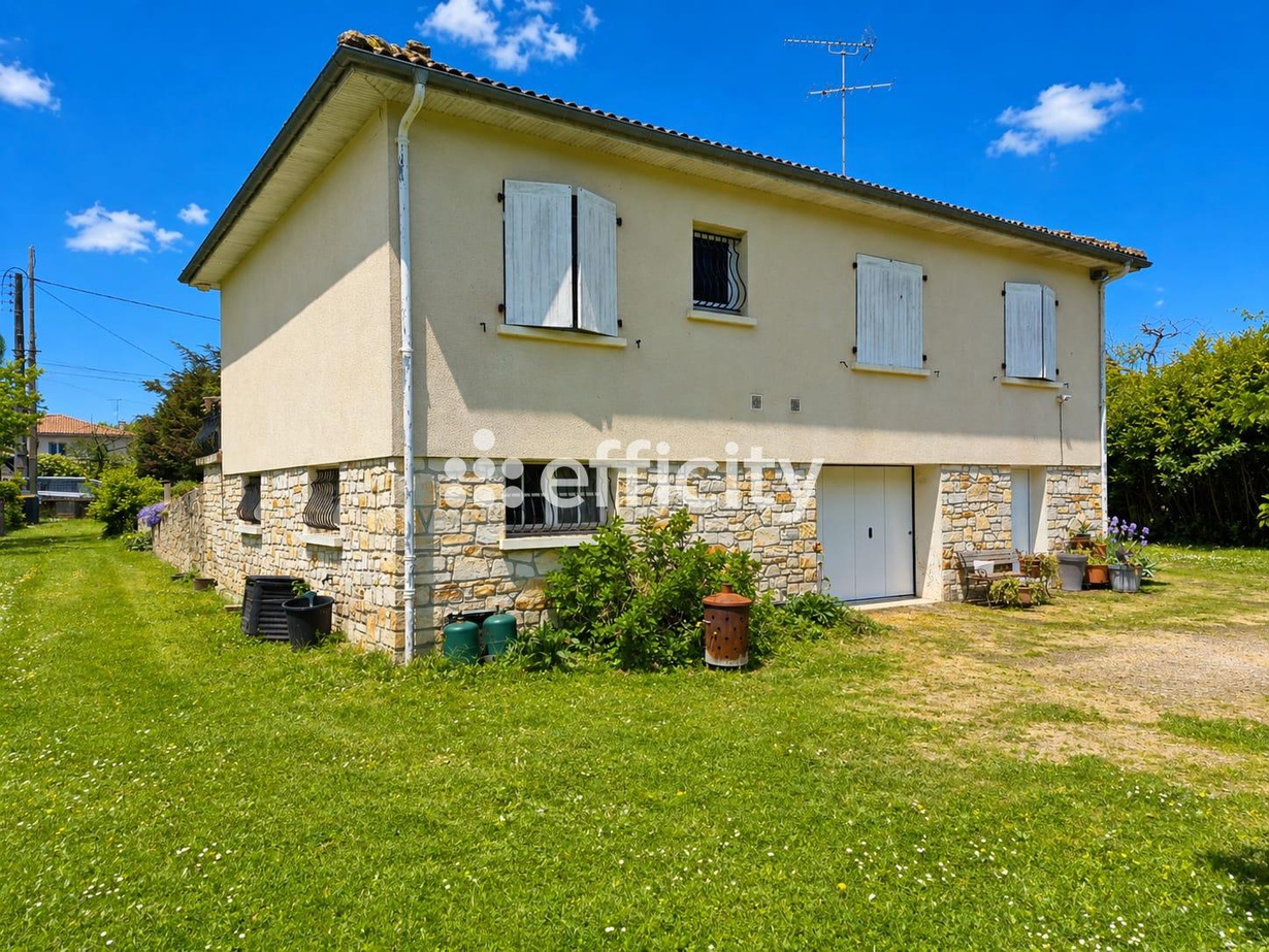 Achat immobilier Maison 4 pièces  85m2 à Chabanais (16150) - Photo n°6