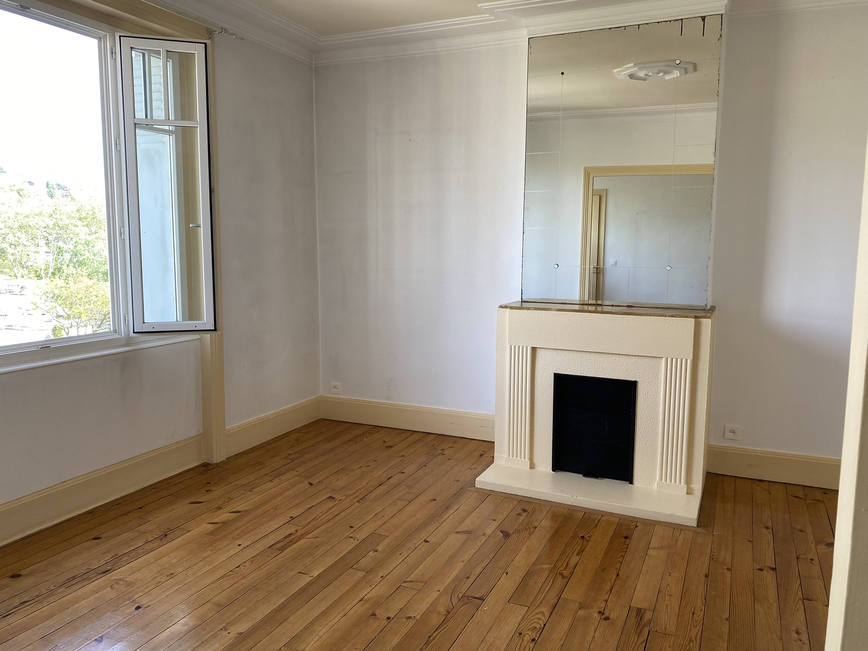Achat immobilier Appartement 4 pièces  84m2 à Saint-Étienne (42100) - Photo n°4