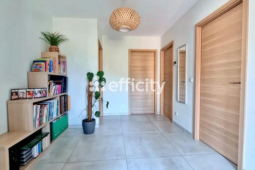 Achat immobilier Maison 8 pièces  185m2 à Laizé (71870) - Photo n°10