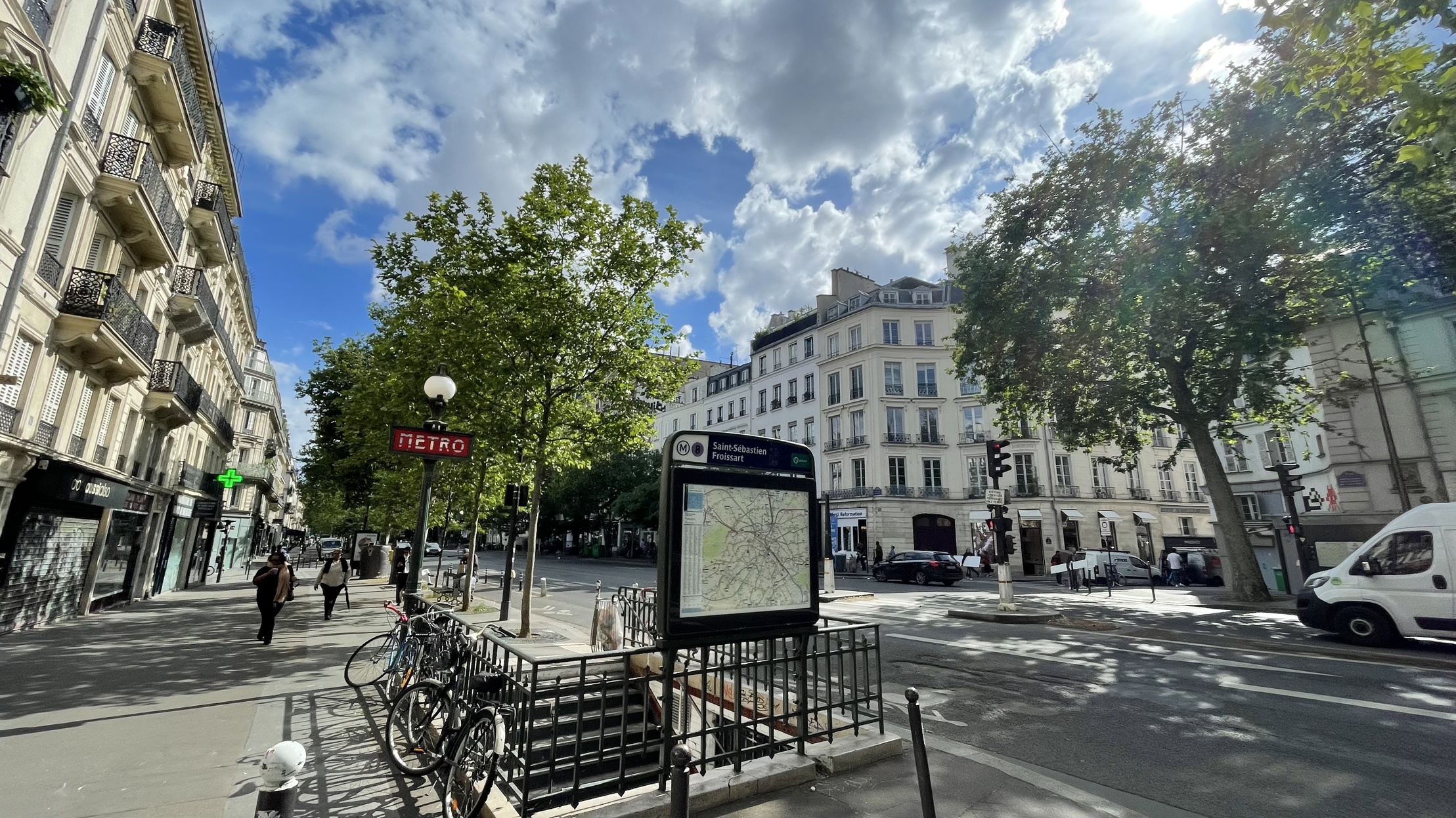 appartement 3 pièces - 69m2 à Paris (75011)