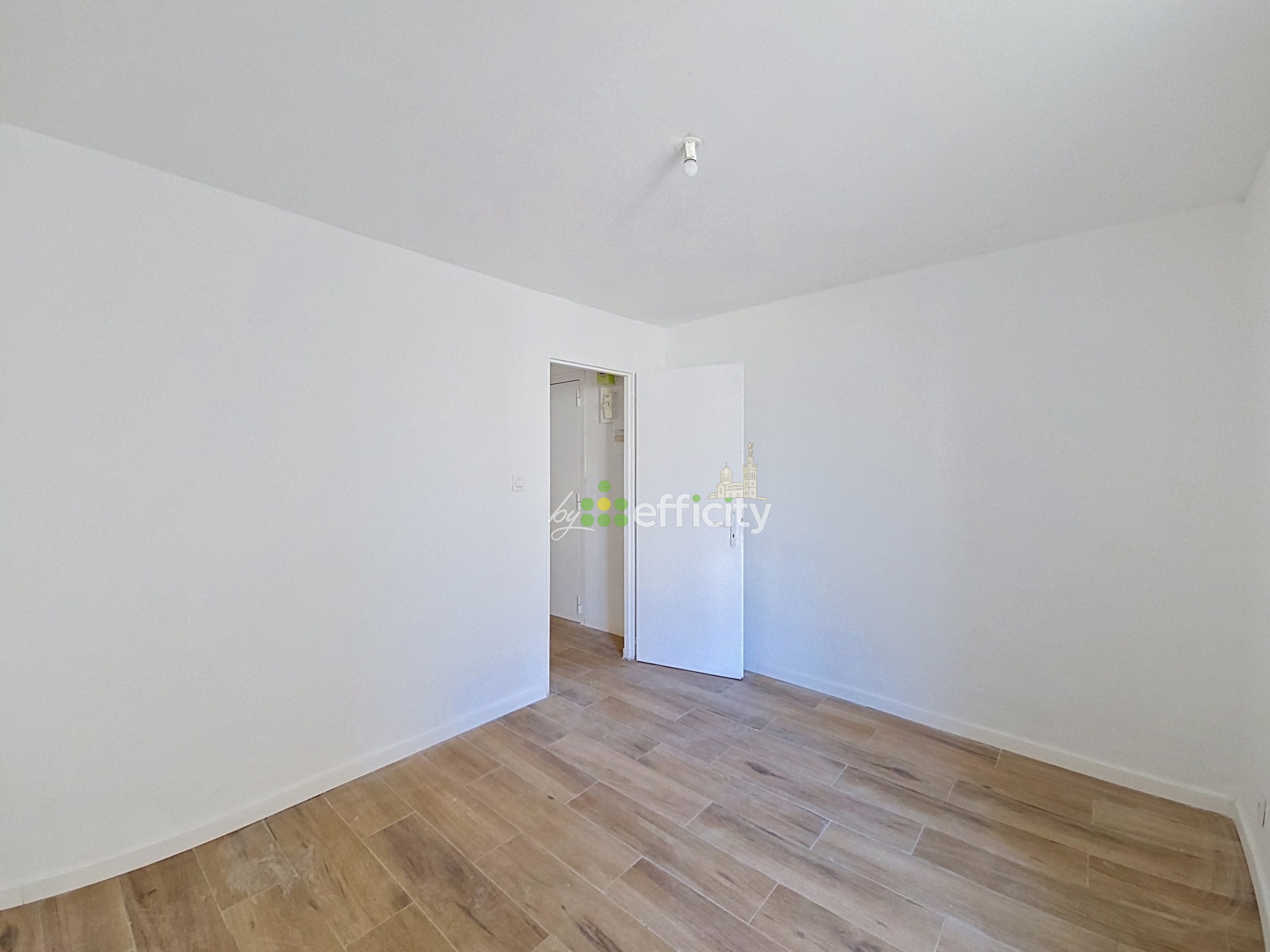 Achat immobilier Appartement 2 pièces  29m2 à Marseille (13003) - Photo n°5