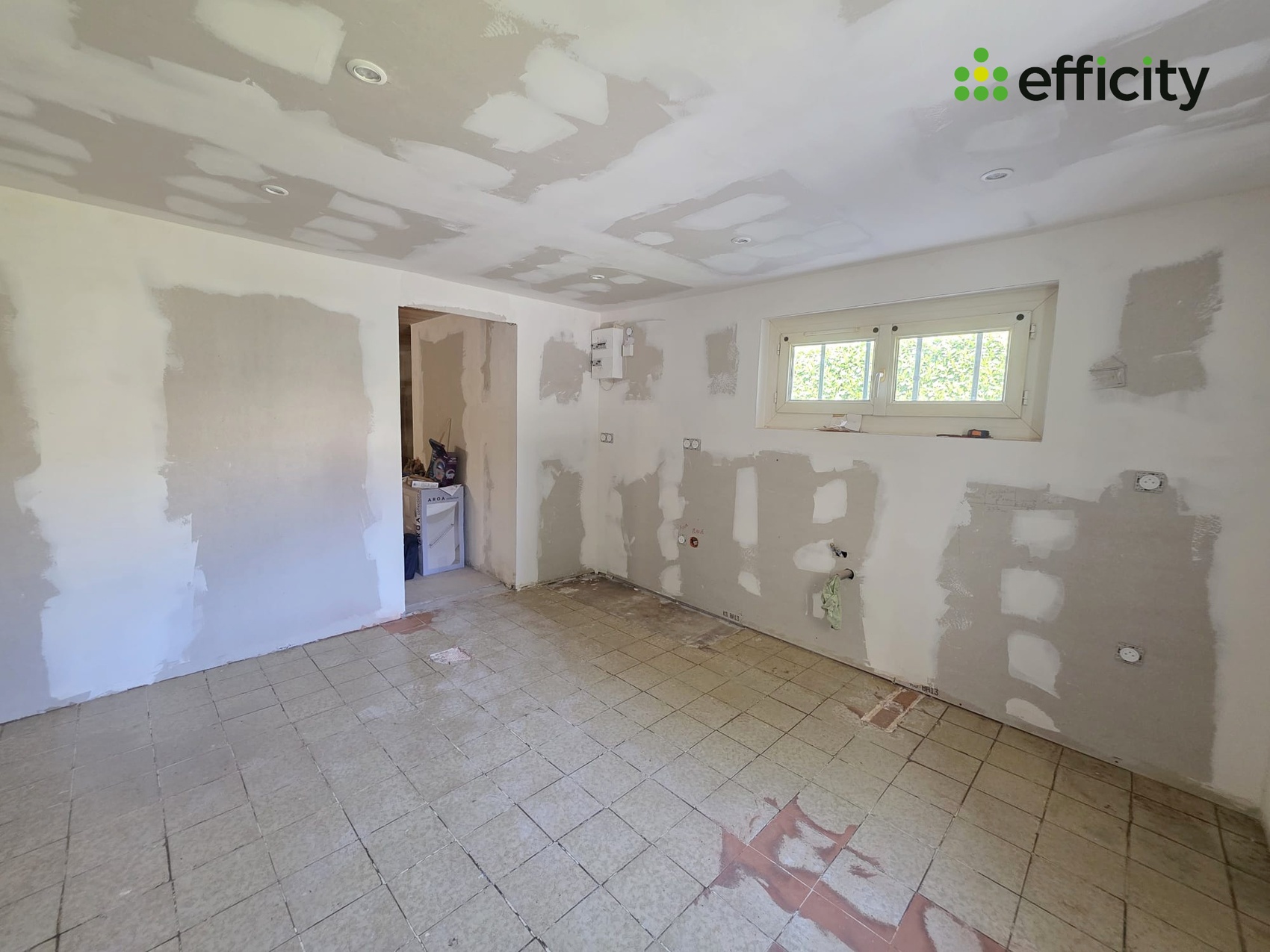 Achat immobilier Appartement 2 pièces  35m2 à Digne-les-Bains (04000) - Photo n°4