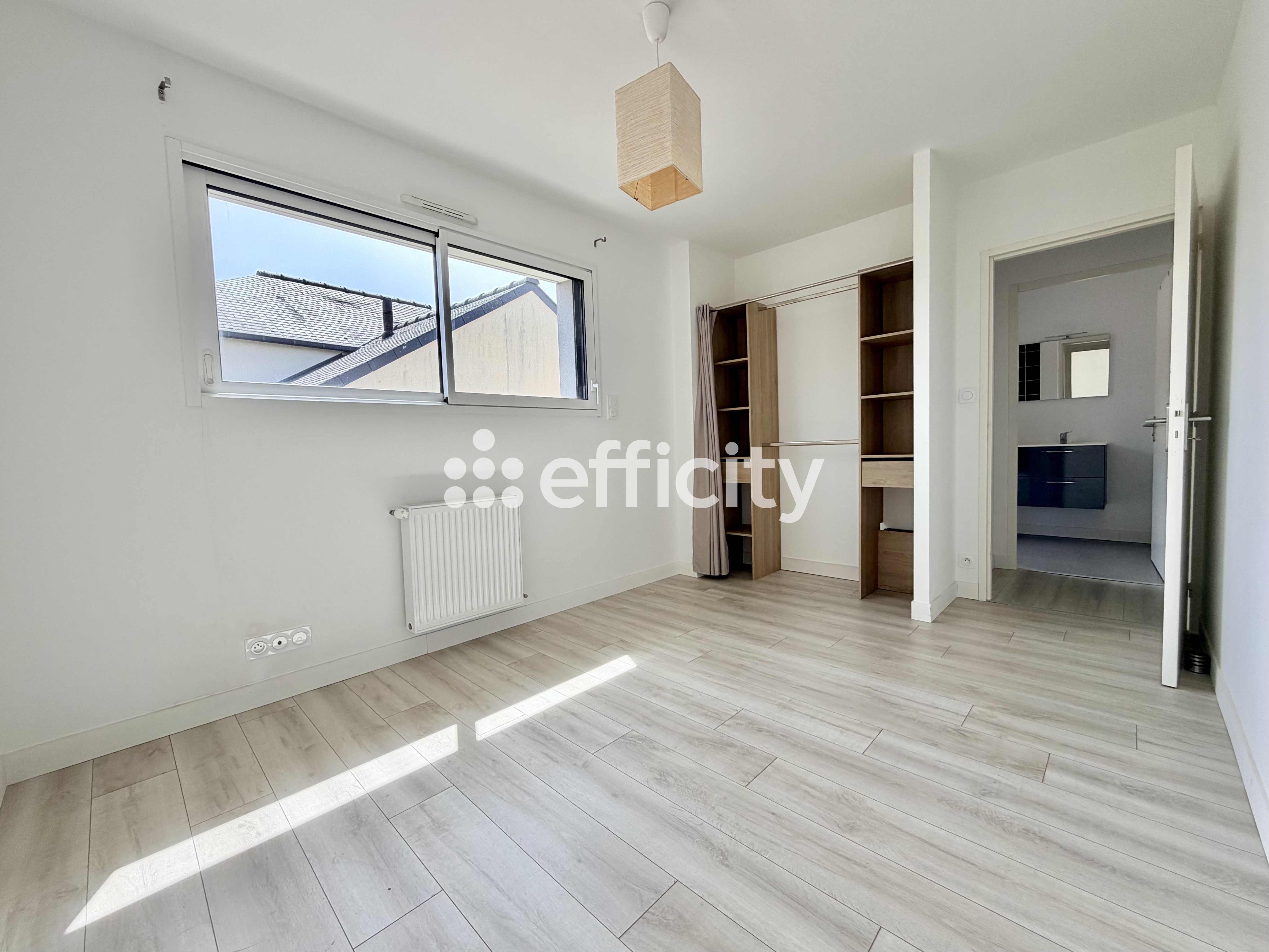 Achat immobilier Maison 6 pièces  115m2 à Châteaugiron (35410) - Photo n°4