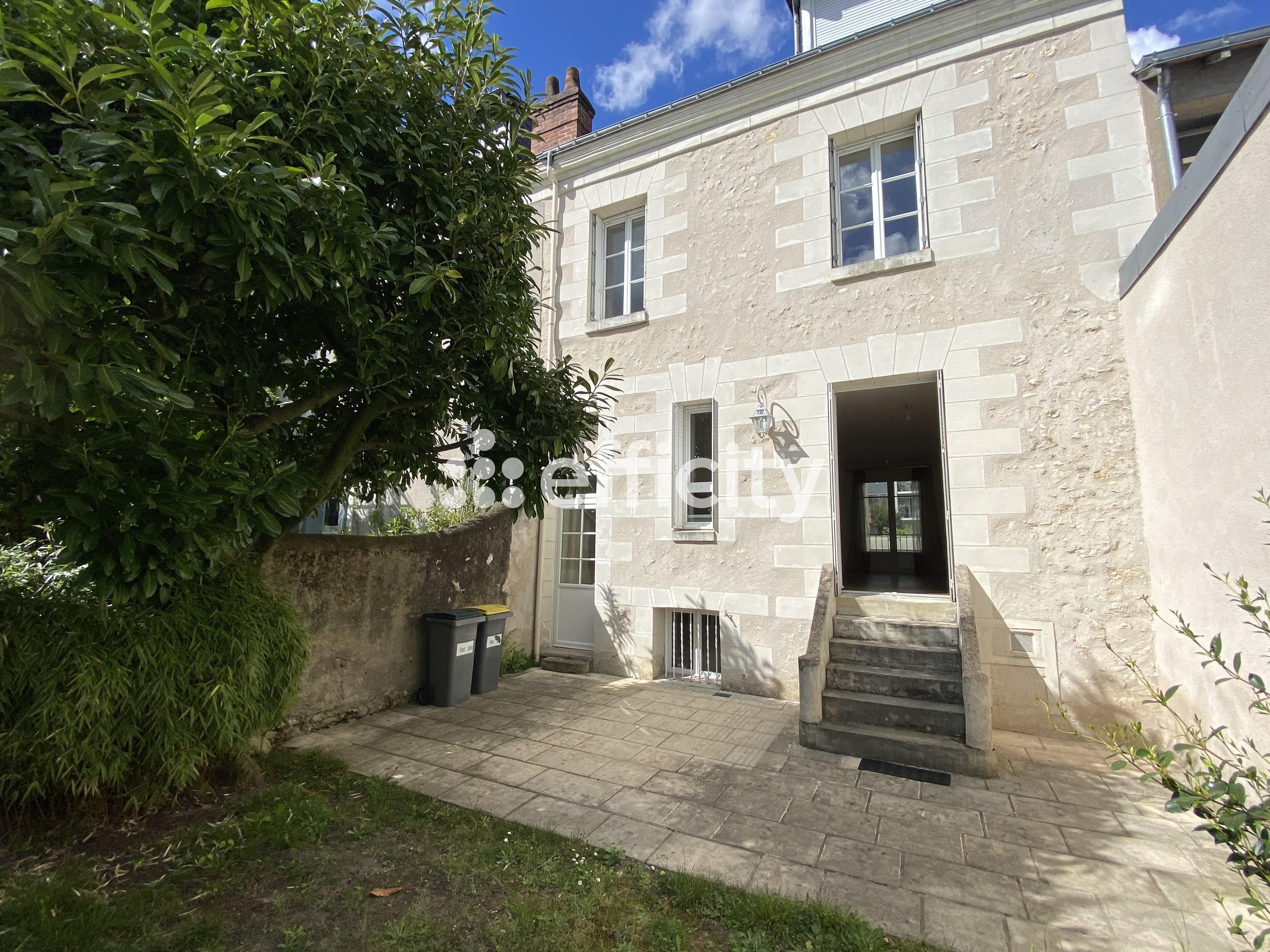 maison 5 pièces - 132m2 à Tours (37000)