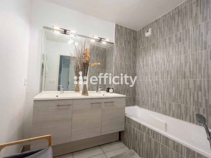 Achat immobilier Appartement 3 pièces  59m2 à Plan-de-Cuques (13380) - Photo n°8