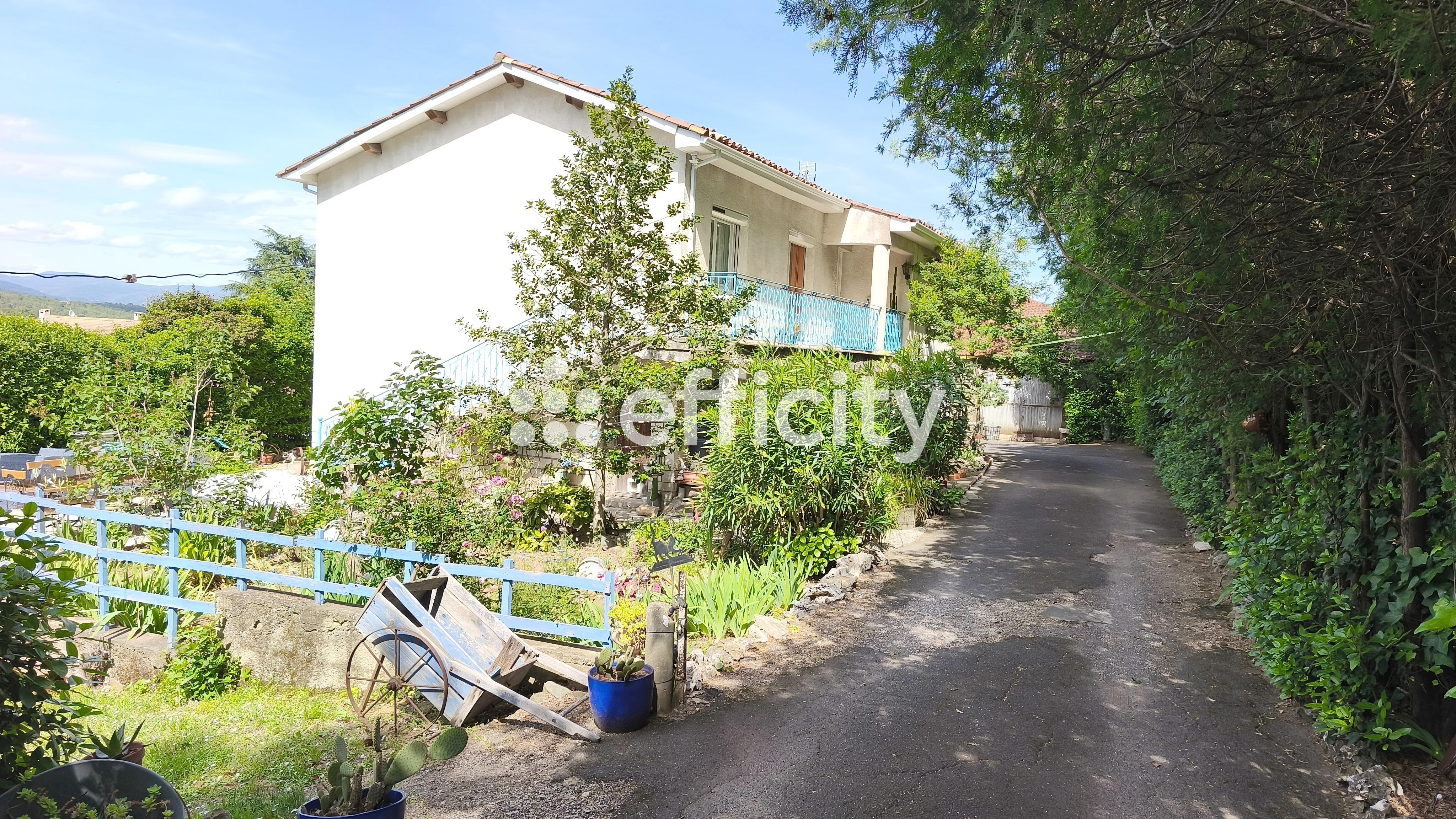 Maison 3 pièces 90 m² · à Saint-Chinian · 90 m² · 275 000 €