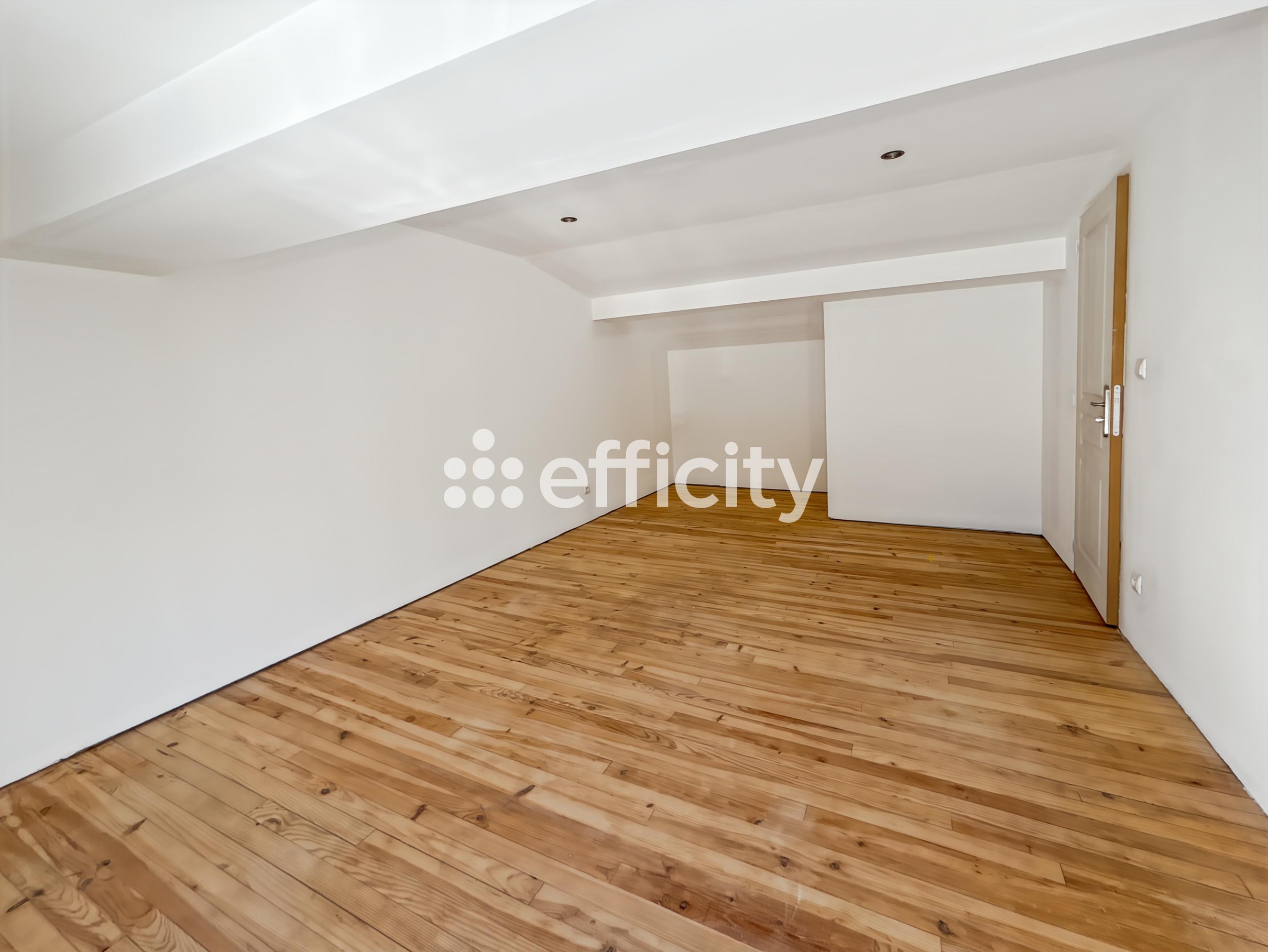 Achat immobilier Maison 5 pièces  136m2 à Le Seure (17770) - Photo n°13